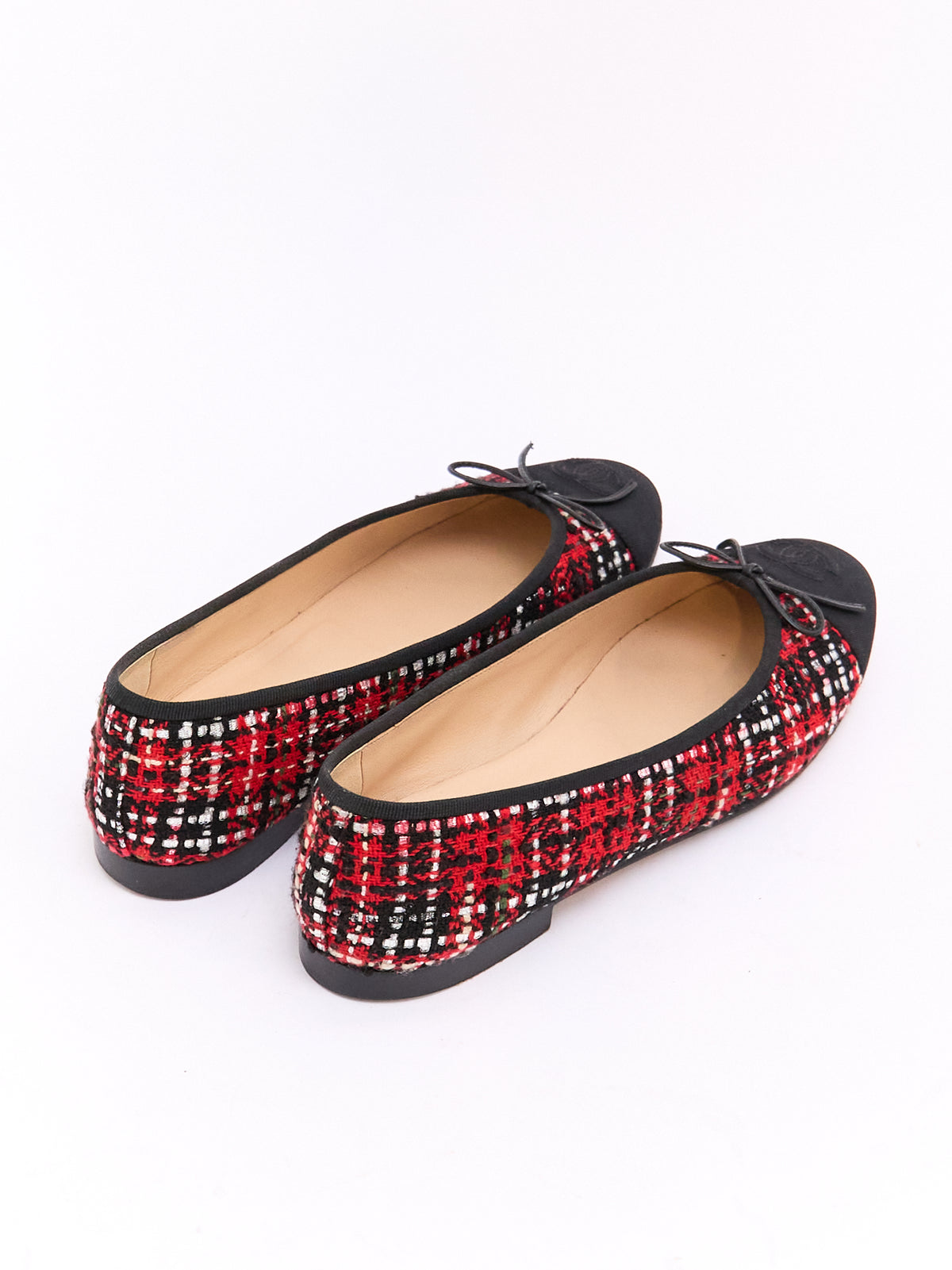 Chanel Red Black Tweed CC Cap Toe Ballet Flat 38