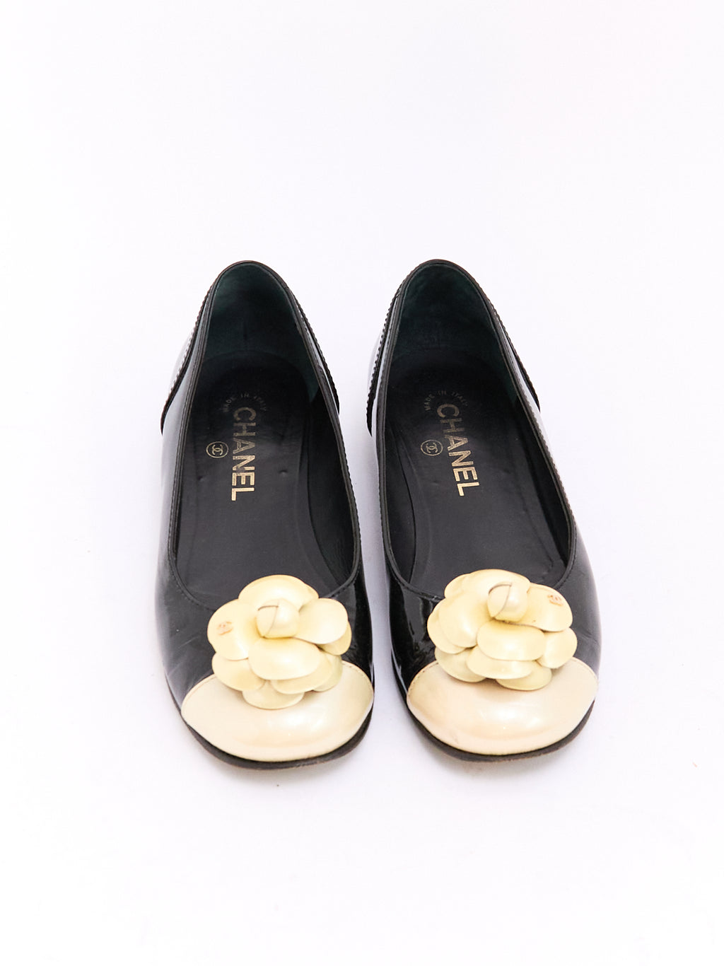 Chanel Black Tan Patent Camilia Ballet Flats 38.5