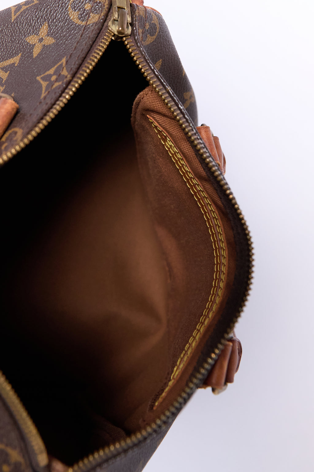 Vintage Louis Vuitton Speedy 25