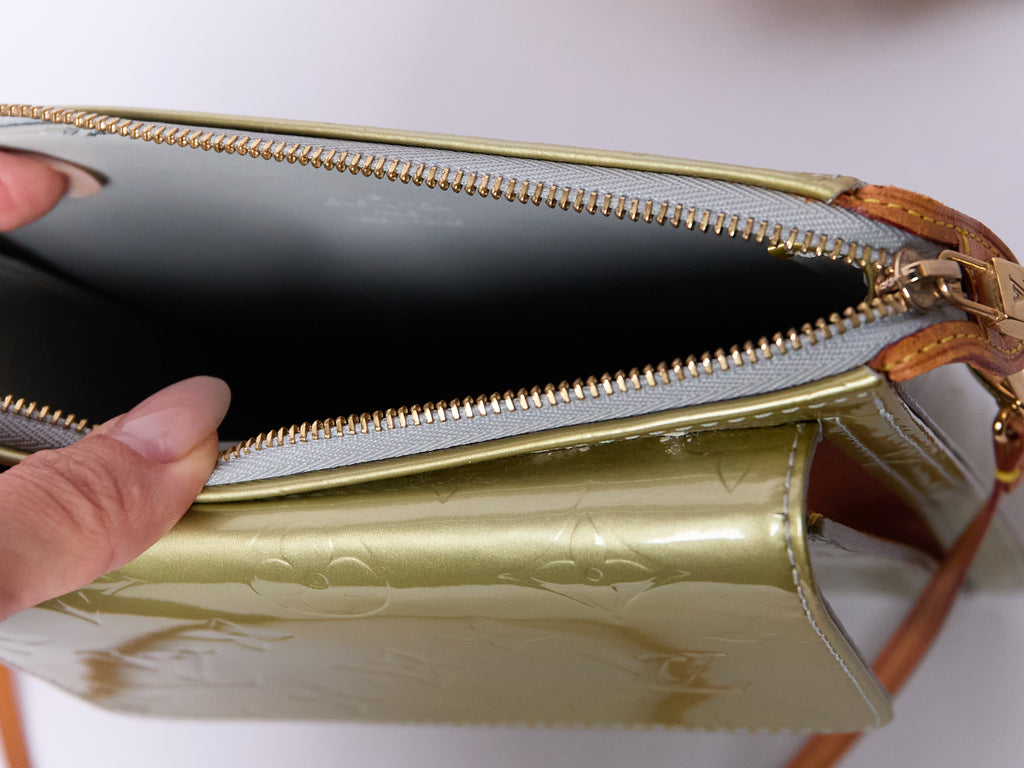 Louis Vuitton Green Vernis Shoulder Pochette