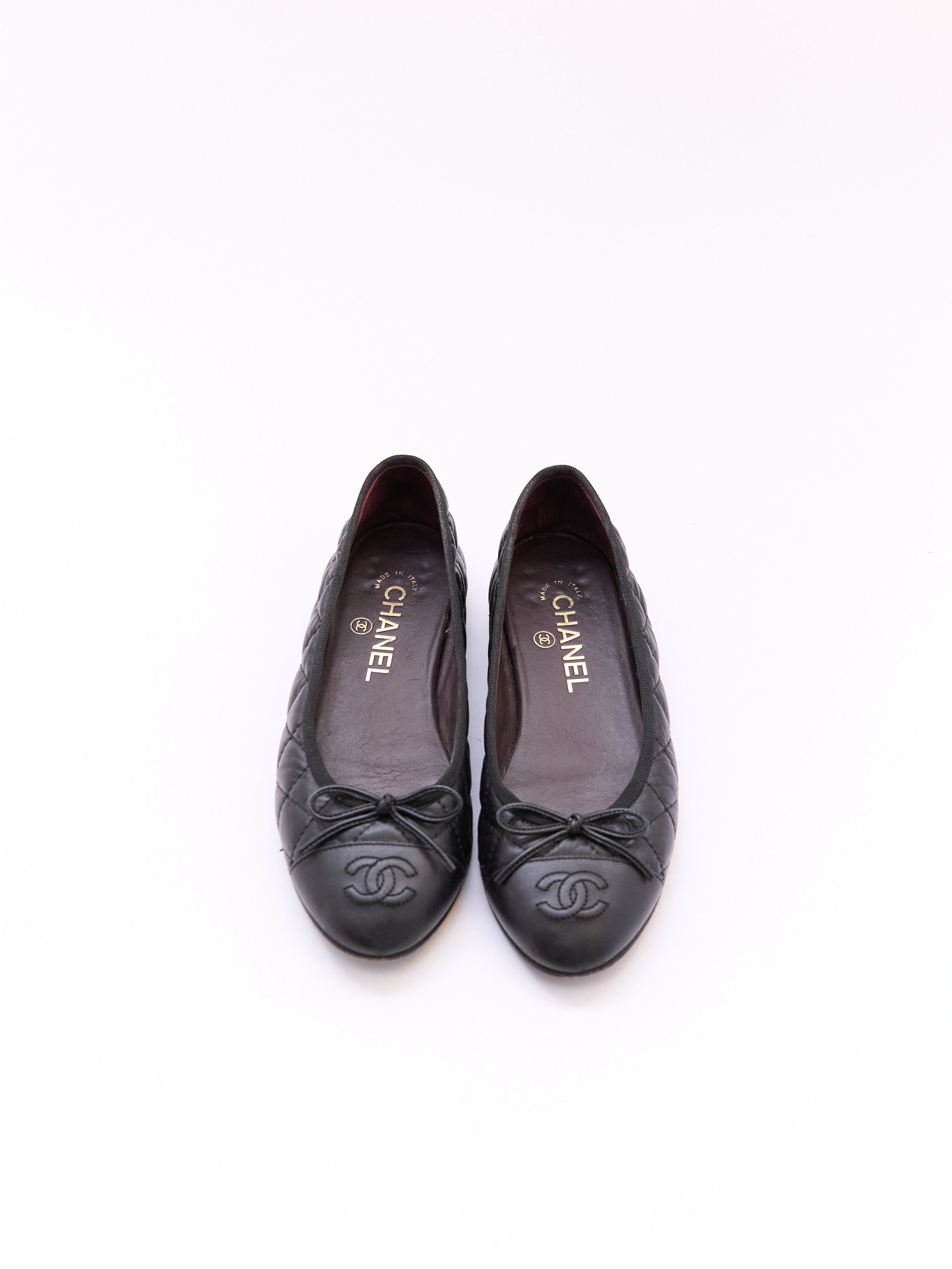 Chanel Black Leather Quilted Cap Toe Flat Size 36