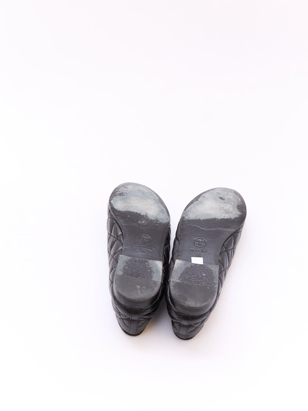 Chanel Black Leather Quilted Cap Toe Flat Size 36