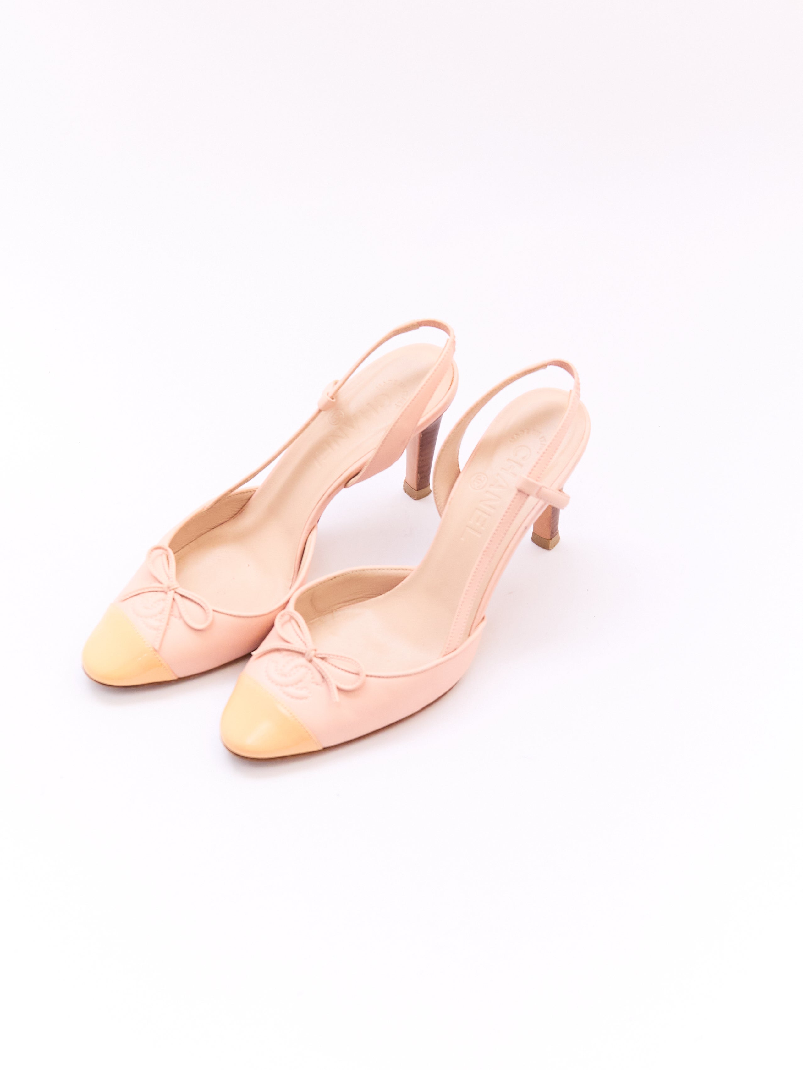 Chanel Blush and Beige Leather and Patent Cap Toe Pump Size 37
