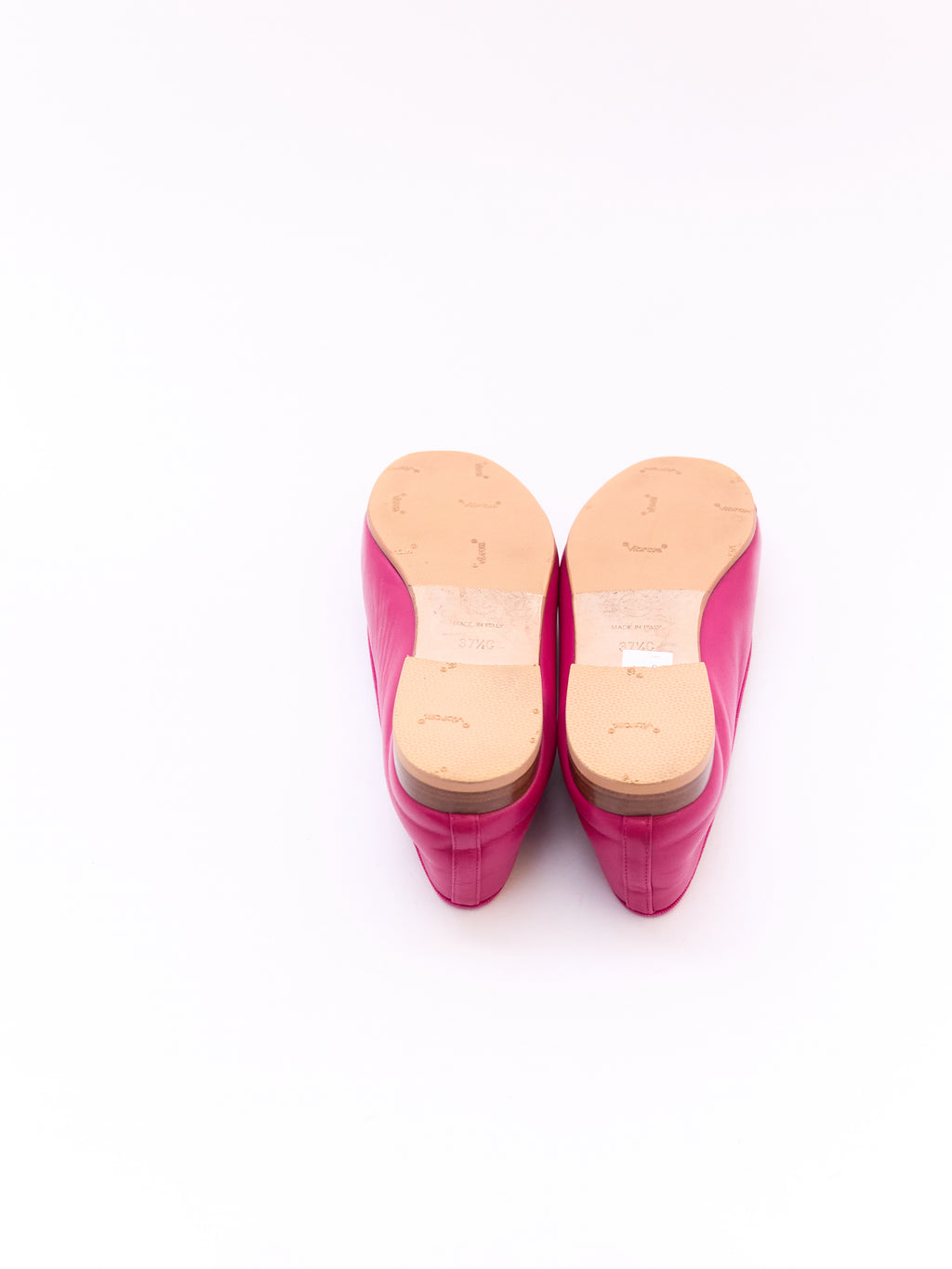 Chanel Pink Leather Flats Size 37.5