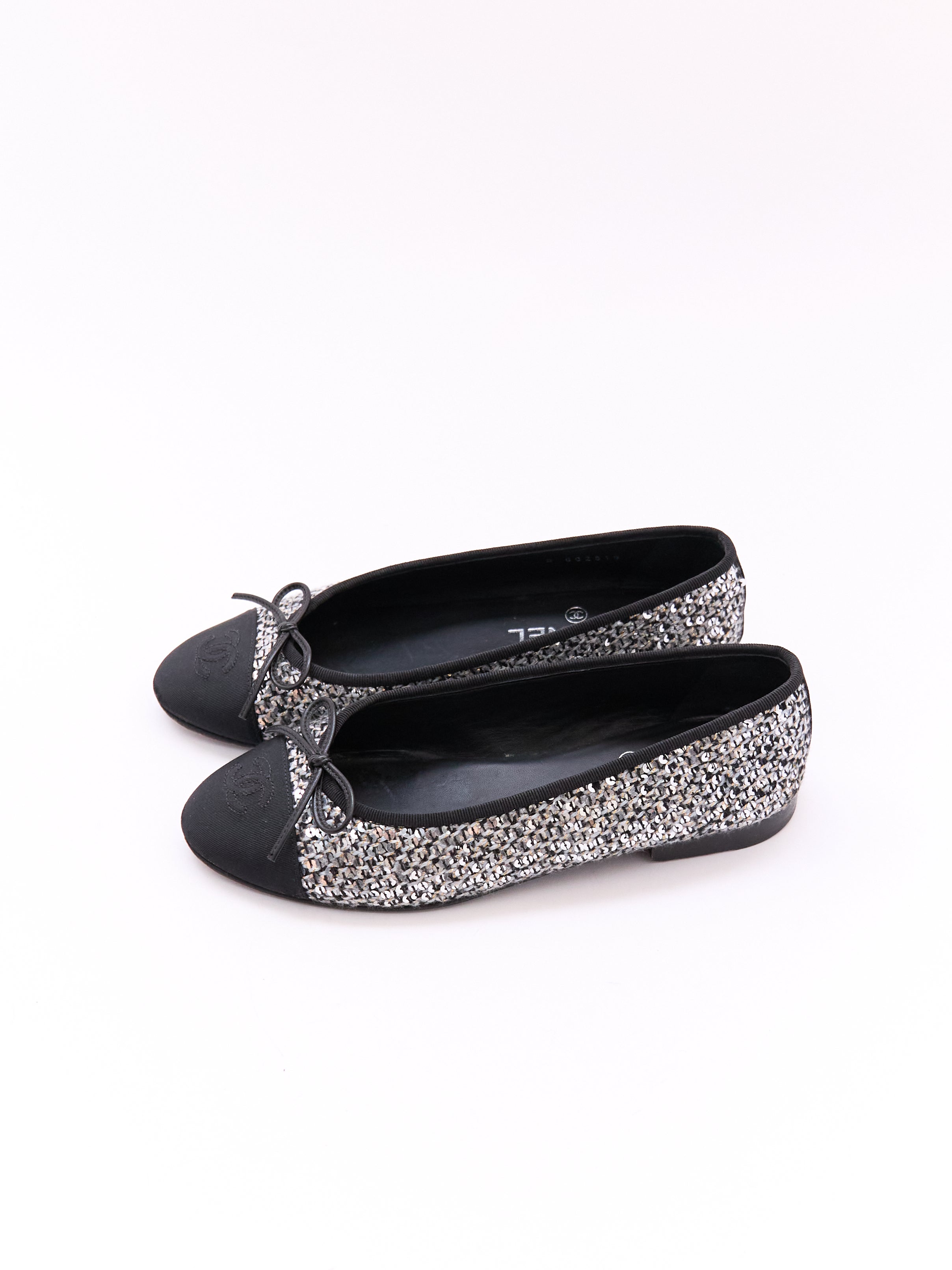 Chanel Black and Silver Sequin Cap Toe Flats Size 37.5