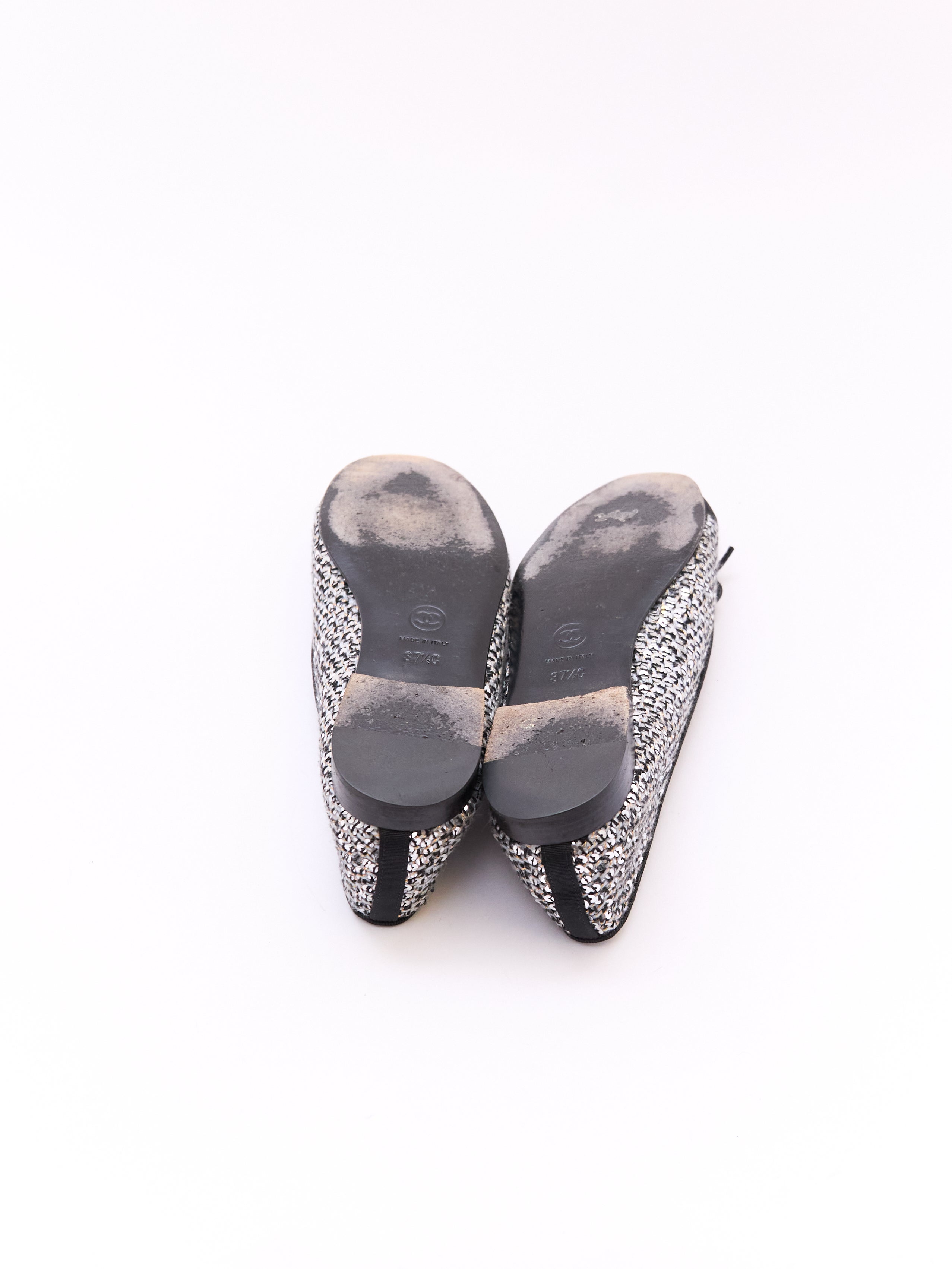 Chanel Black and Silver Sequin Cap Toe Flats Size 37.5