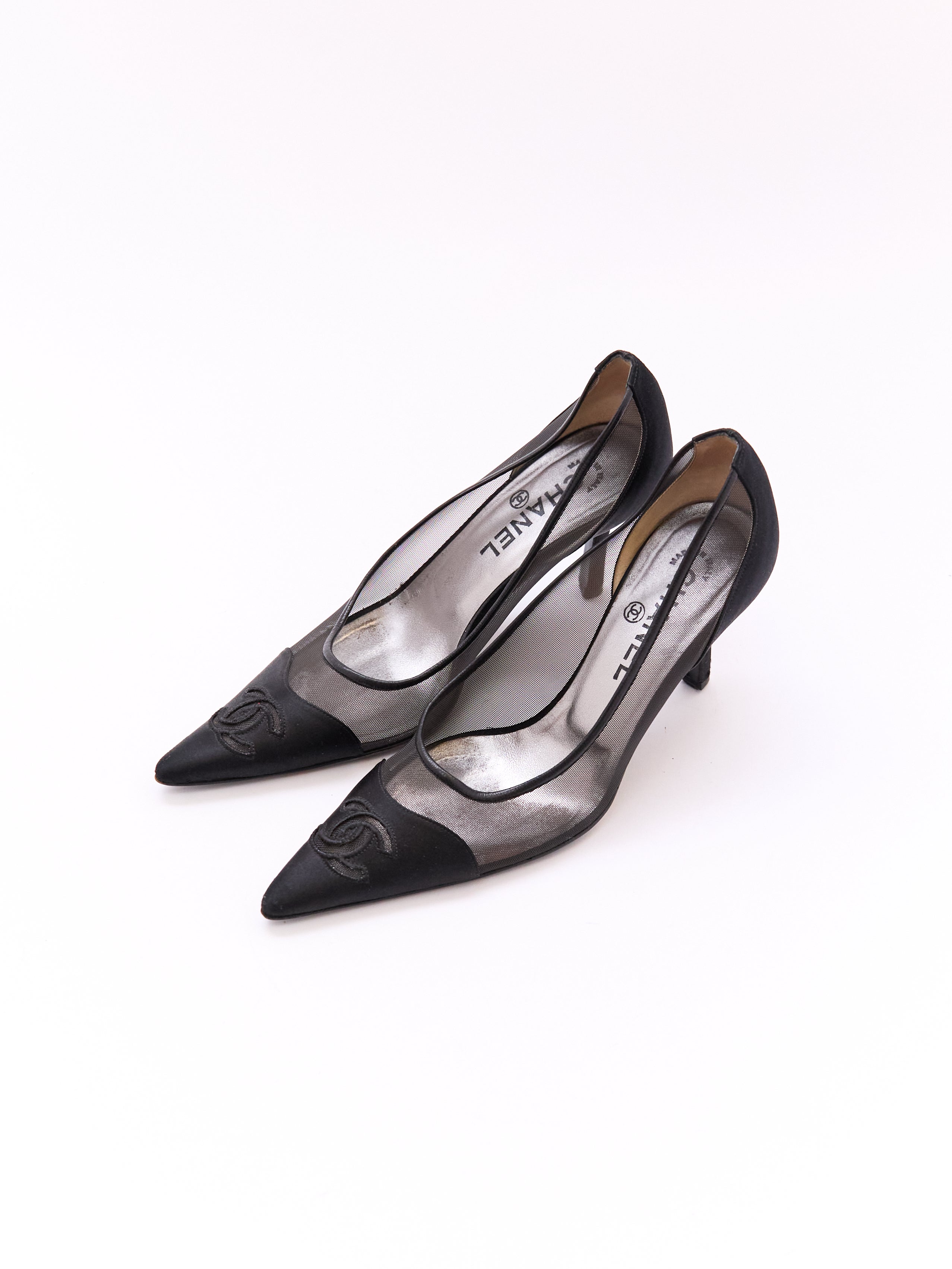 Chanel Black Satin Mesh CC Pump Size 37.5