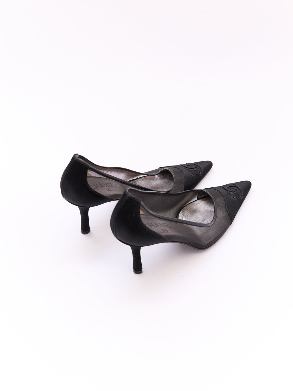 Chanel Black Satin Mesh CC Pump Size 37.5