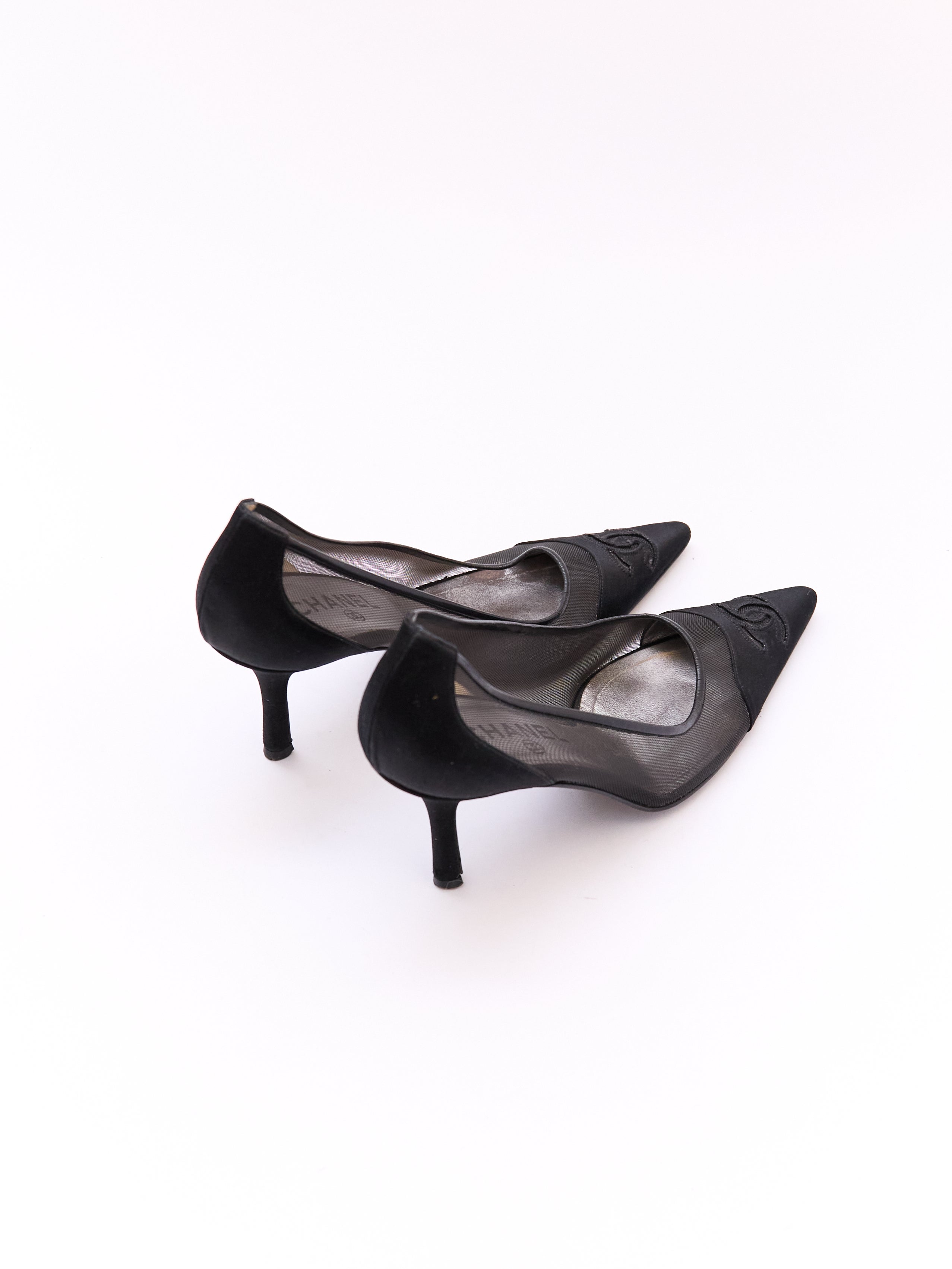 Chanel Black Satin Mesh CC Pump Size 37.5