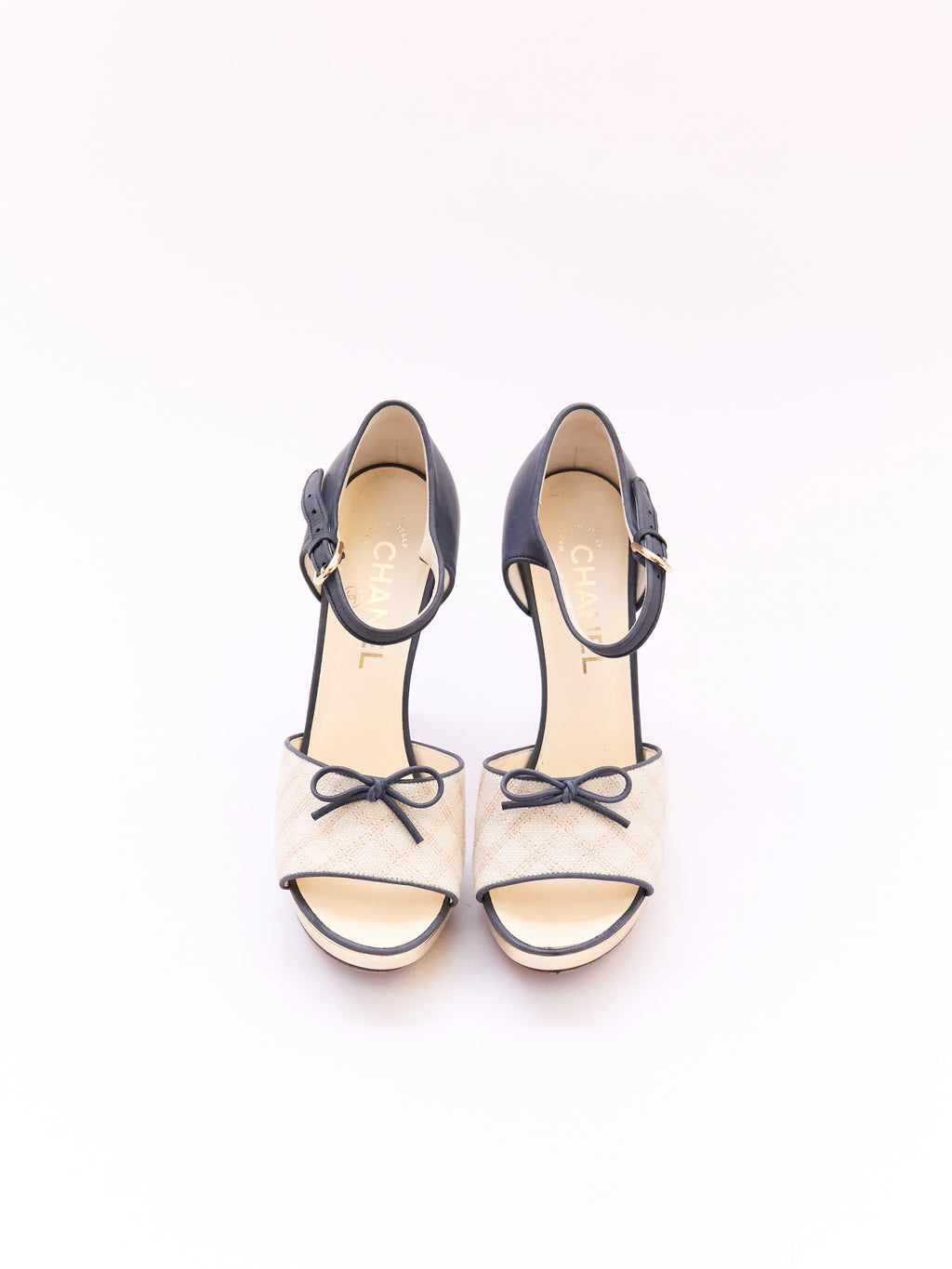 Chanel Cream and Blue Platform Mary Jane Pump Size 37.5