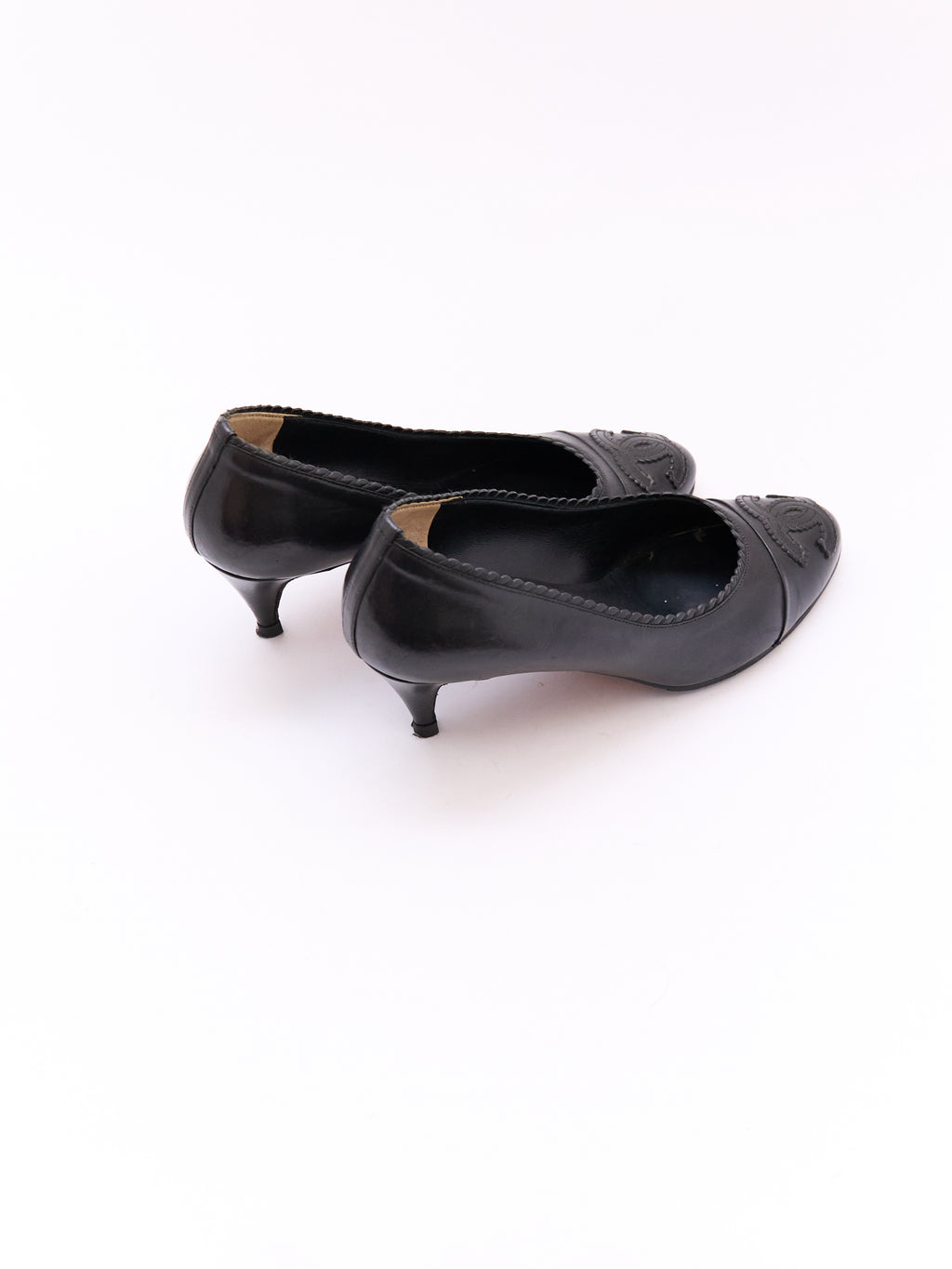 Chanel Black Leather Cap Toe CC Pump Size 38