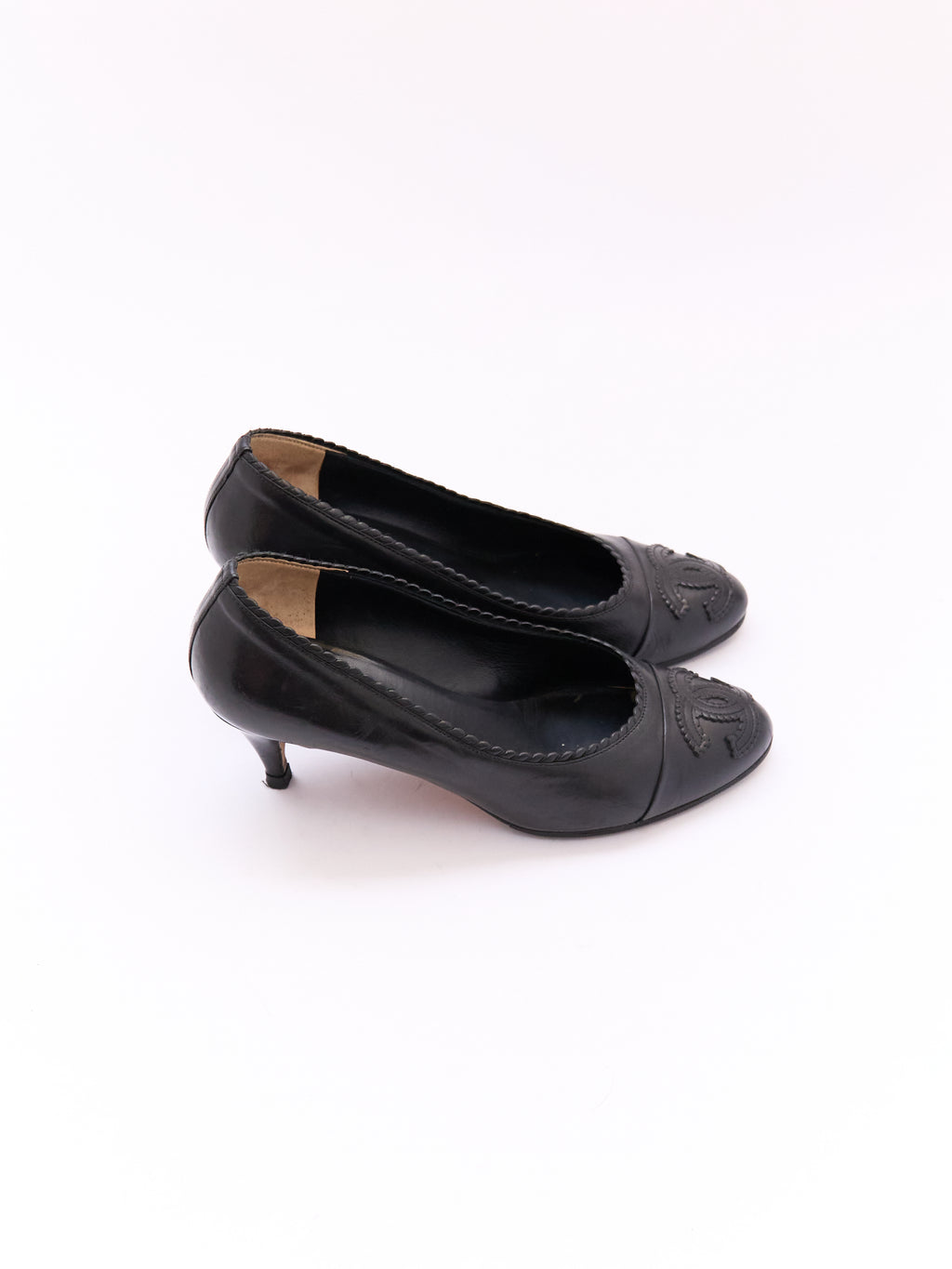 Chanel Black Leather Cap Toe CC Pump Size 38