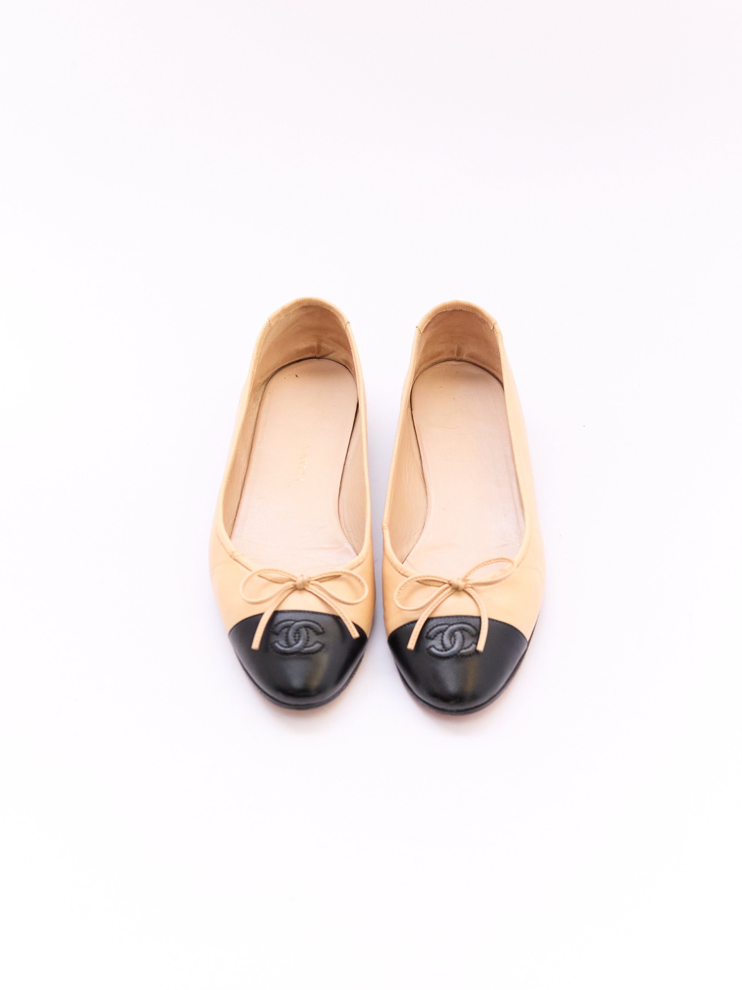 Chanel Beige and Black Cap Toe Flat Size 38.5