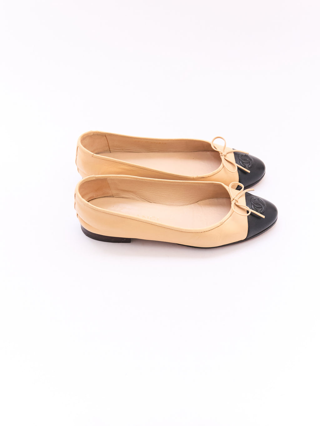 Chanel Beige and Black Cap Toe Flat Size 38.5