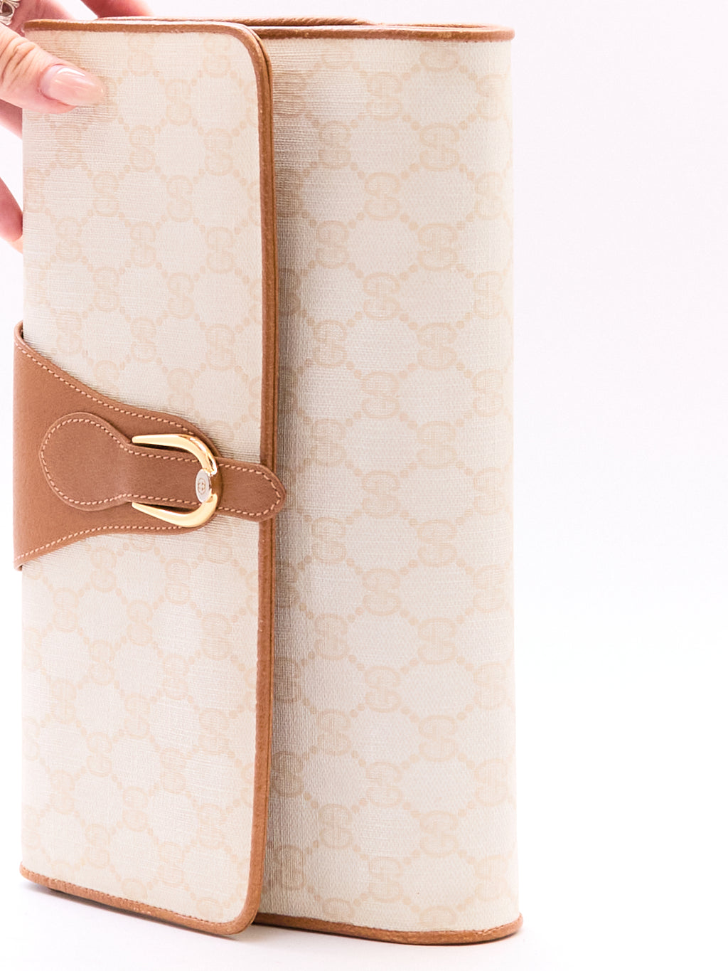 90's Gucci White Momogram Clutch