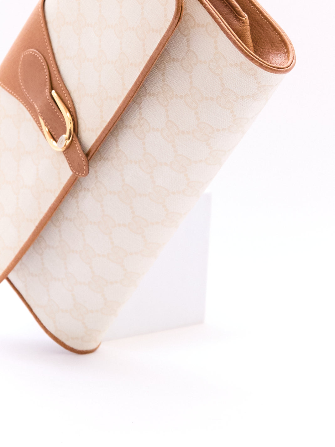 90's Gucci White Momogram Clutch