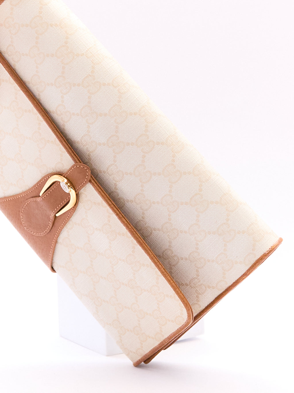 90's Gucci White Momogram Clutch