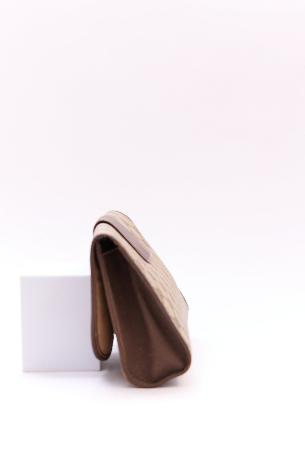 90's Gucci Brown Monomgram GG Clutch