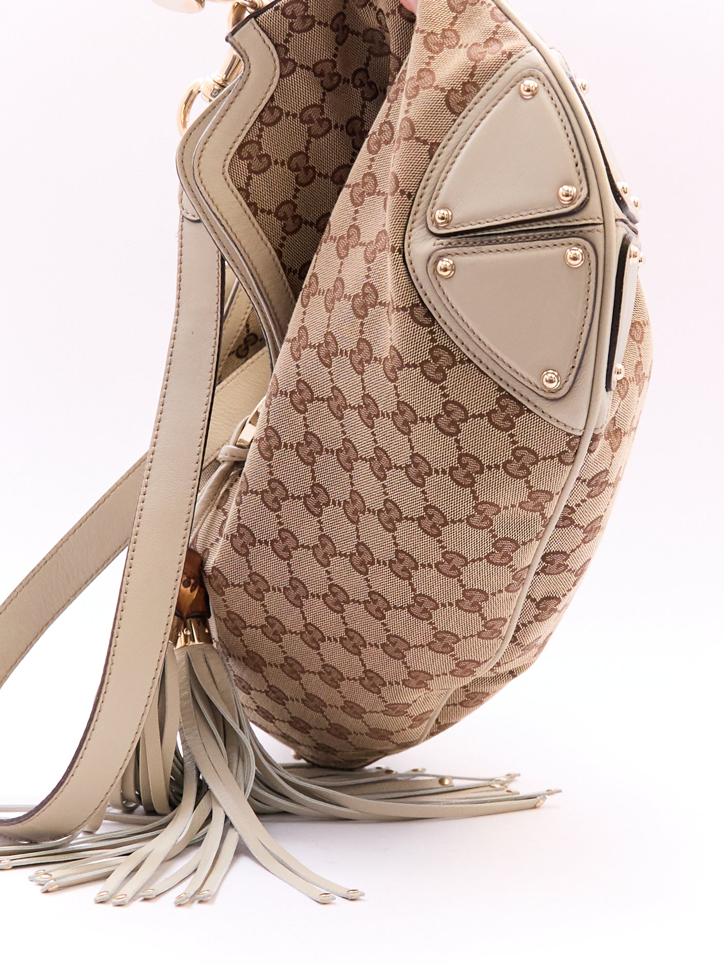 00's Gucci Indy Bamboo Beige GG Canvas Sholder Bag