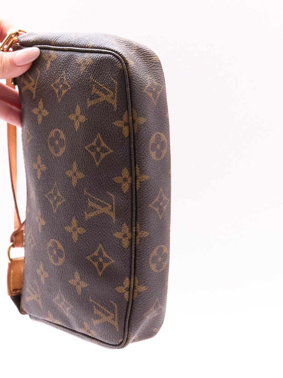 90's Louis Vuitton Monogram Pochette