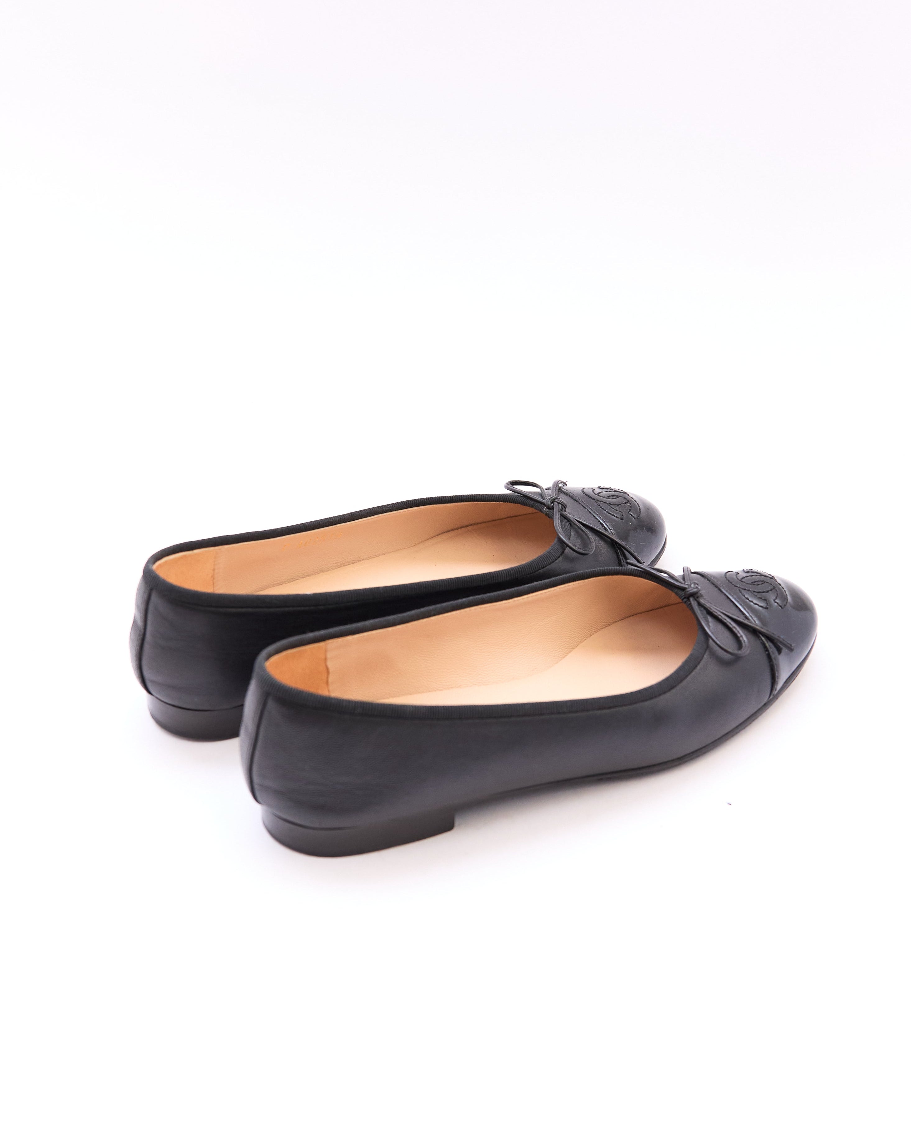 Chanel Black Leather Patent Toe Flats Size 36