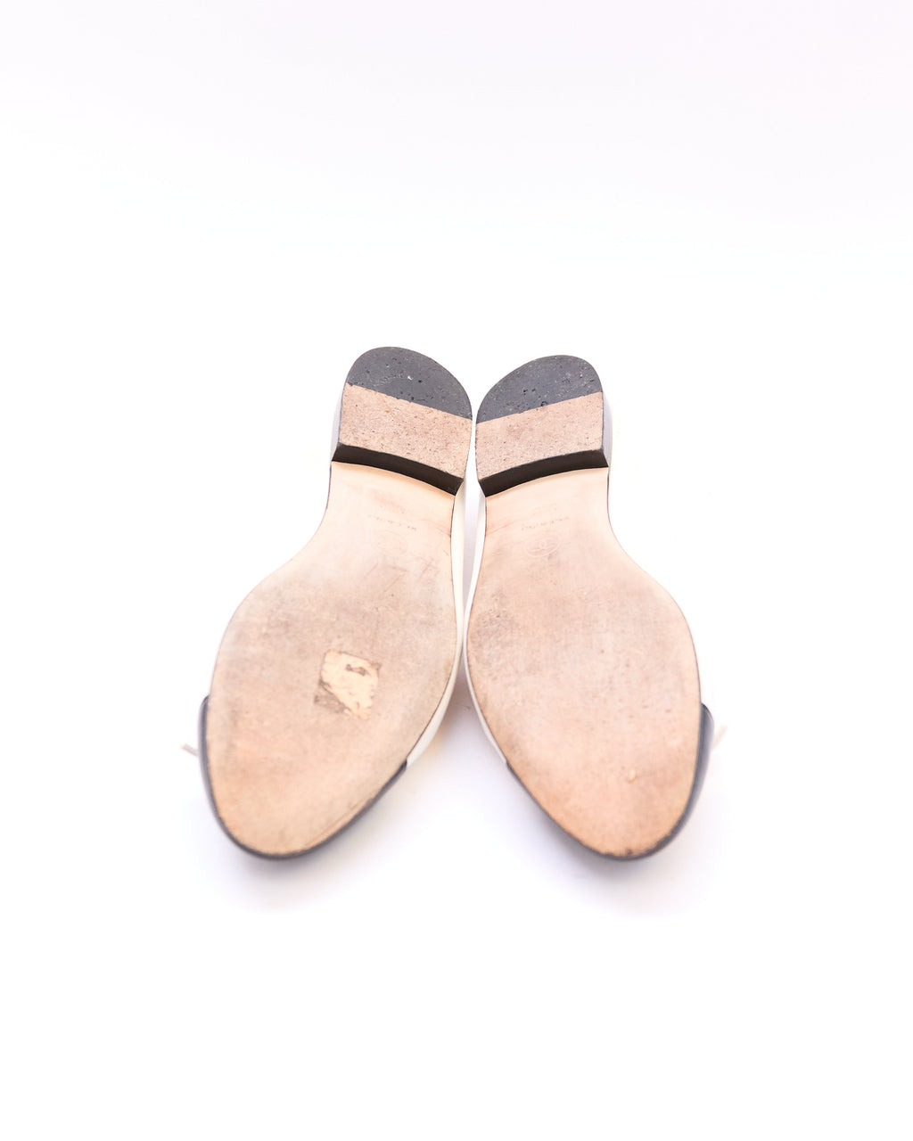 Chanel White Leather Black Toe Flats Size 38