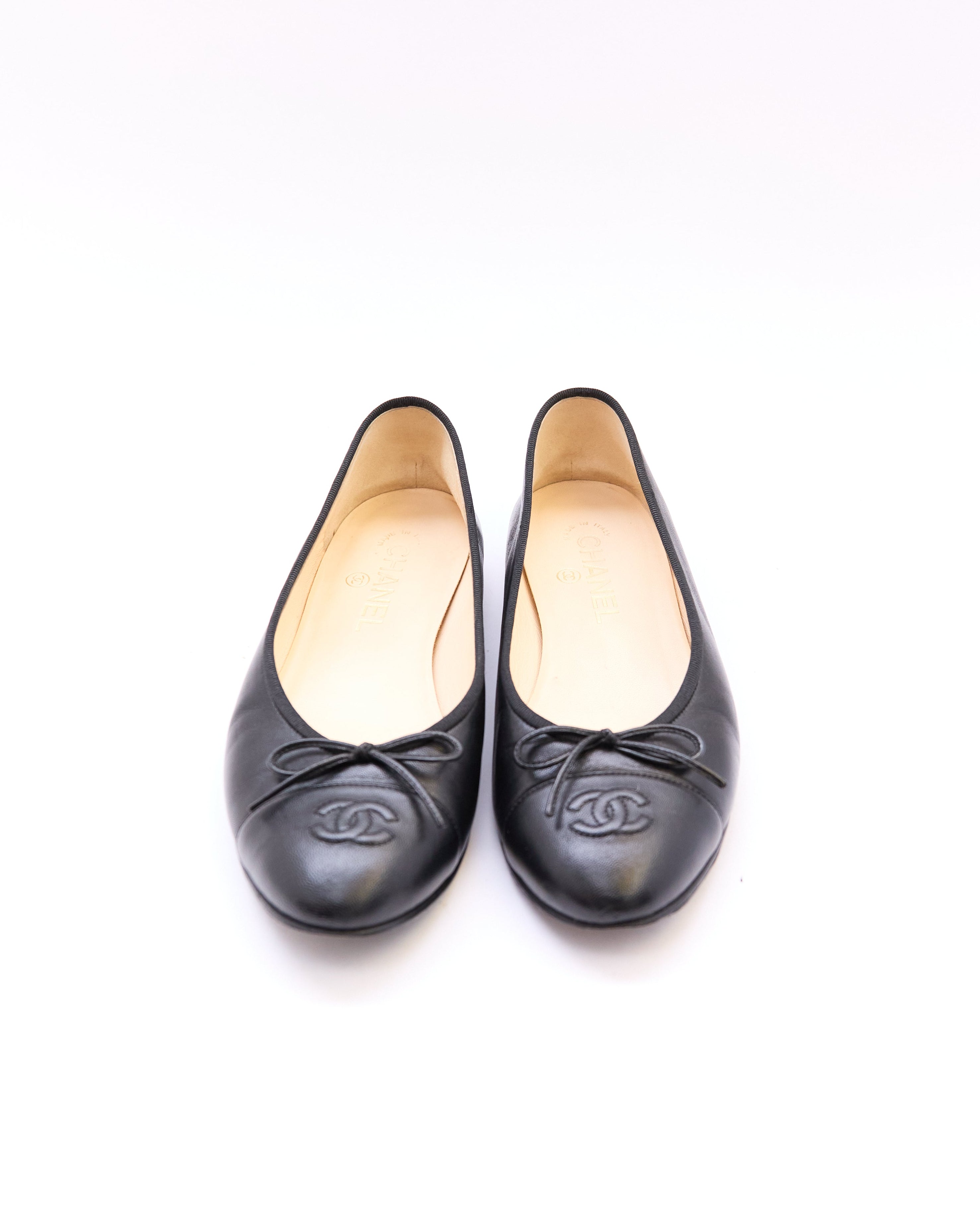 Chanel Black Leather Flats Size 39