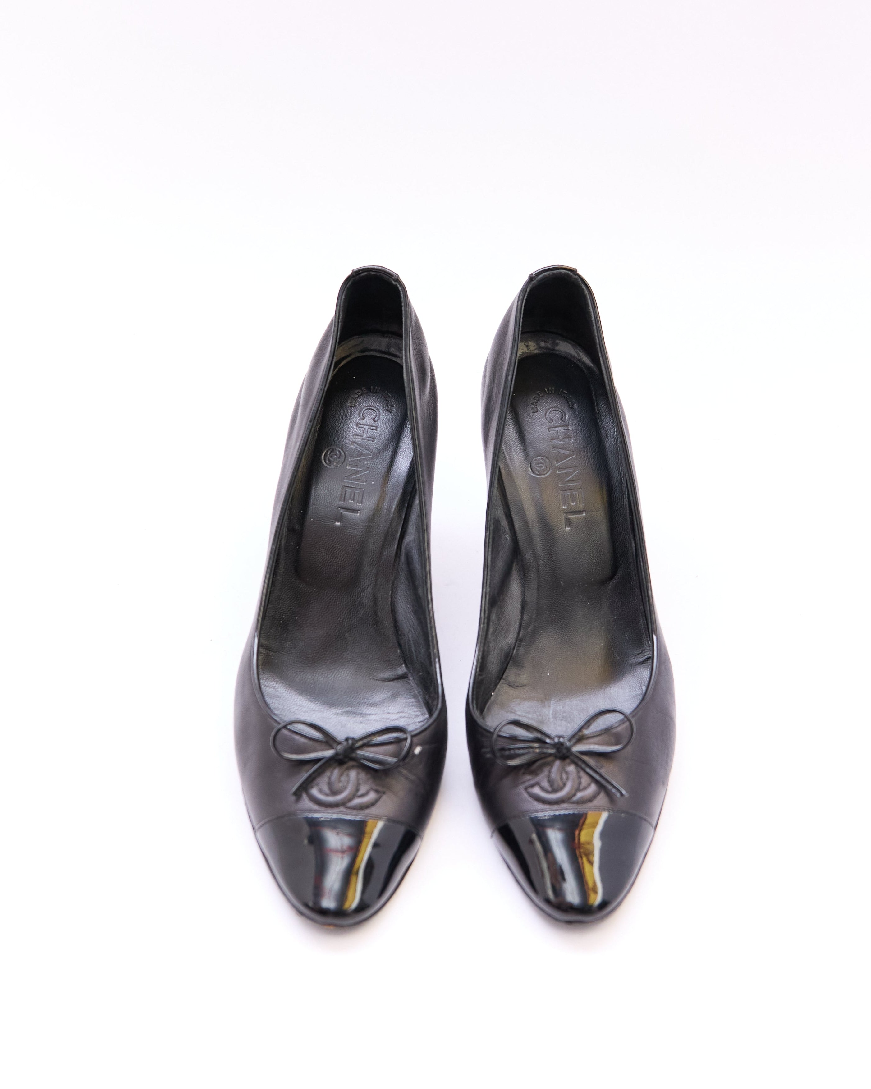 Chanel Black Leather Patent Toe Ballet Pumps Size 39.5