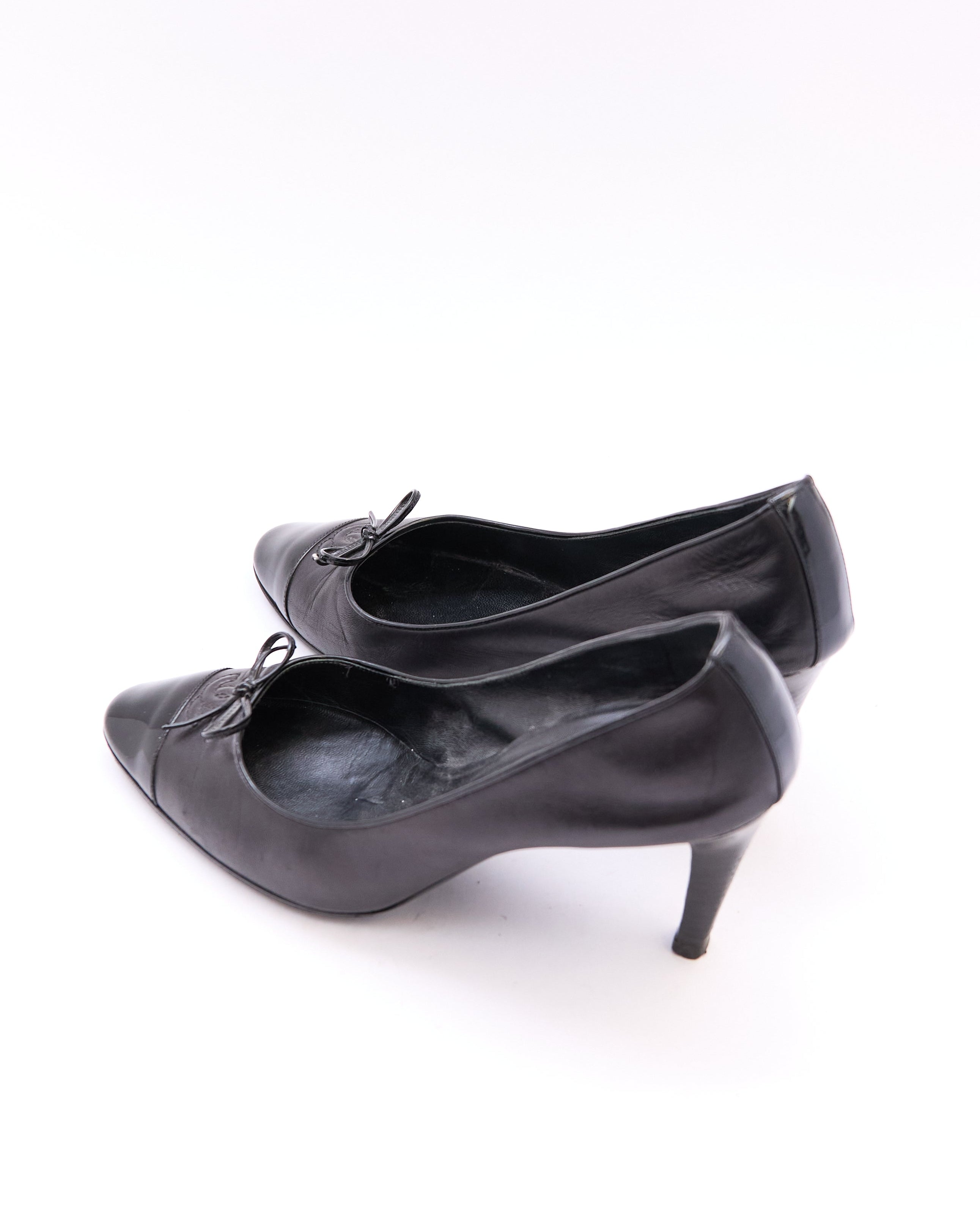 Chanel Black Leather Patent Toe Ballet Pumps Size 39.5