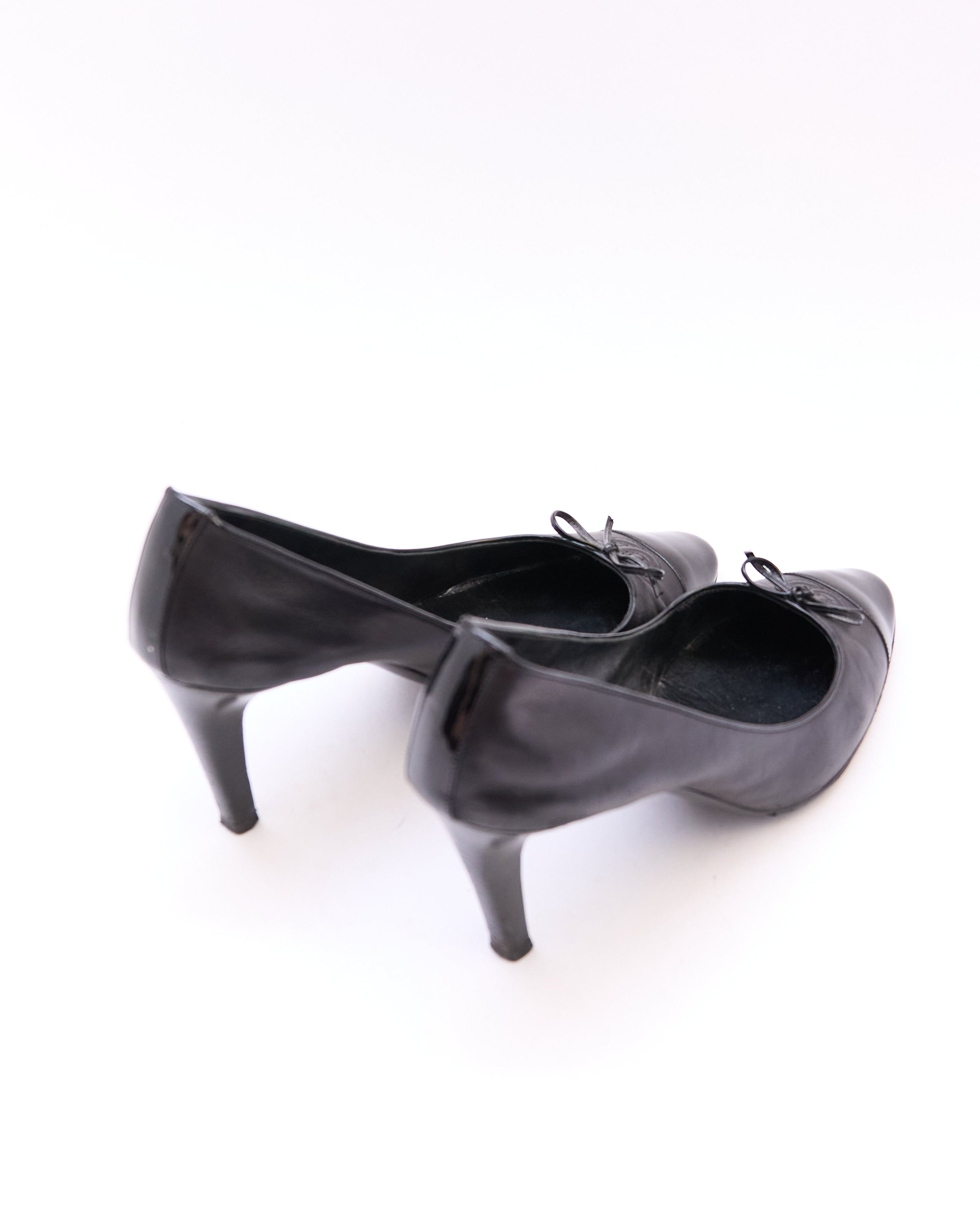 Chanel Black Leather Patent Toe Ballet Pumps Size 39.5