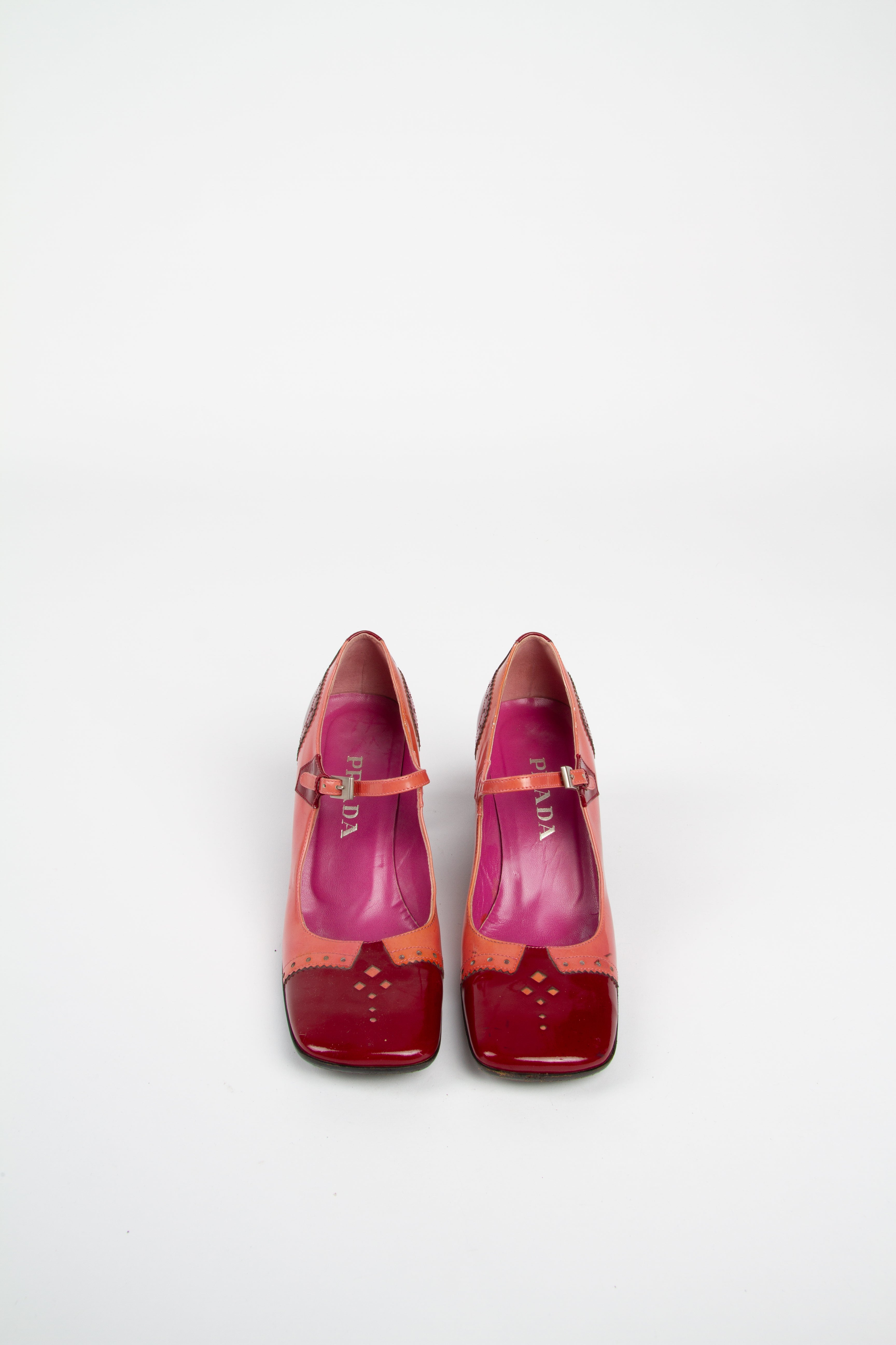 Vintage Prada FW 1999 Size 39 Pink and Red Patent Leather Mary Janes | Y2K Designer Heels Shoes