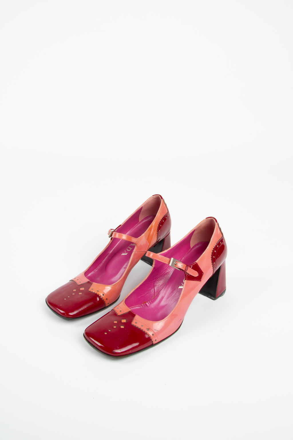 Vintage Prada FW 1999 Size 39 Pink and Red Patent Leather Mary Janes | Y2K Designer Heels Shoes