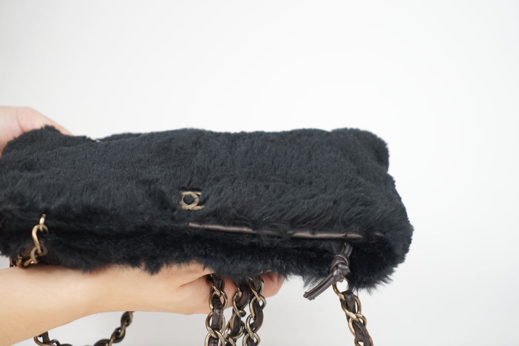 00's Chanel Black Rabbit Fur Crossbody Bag