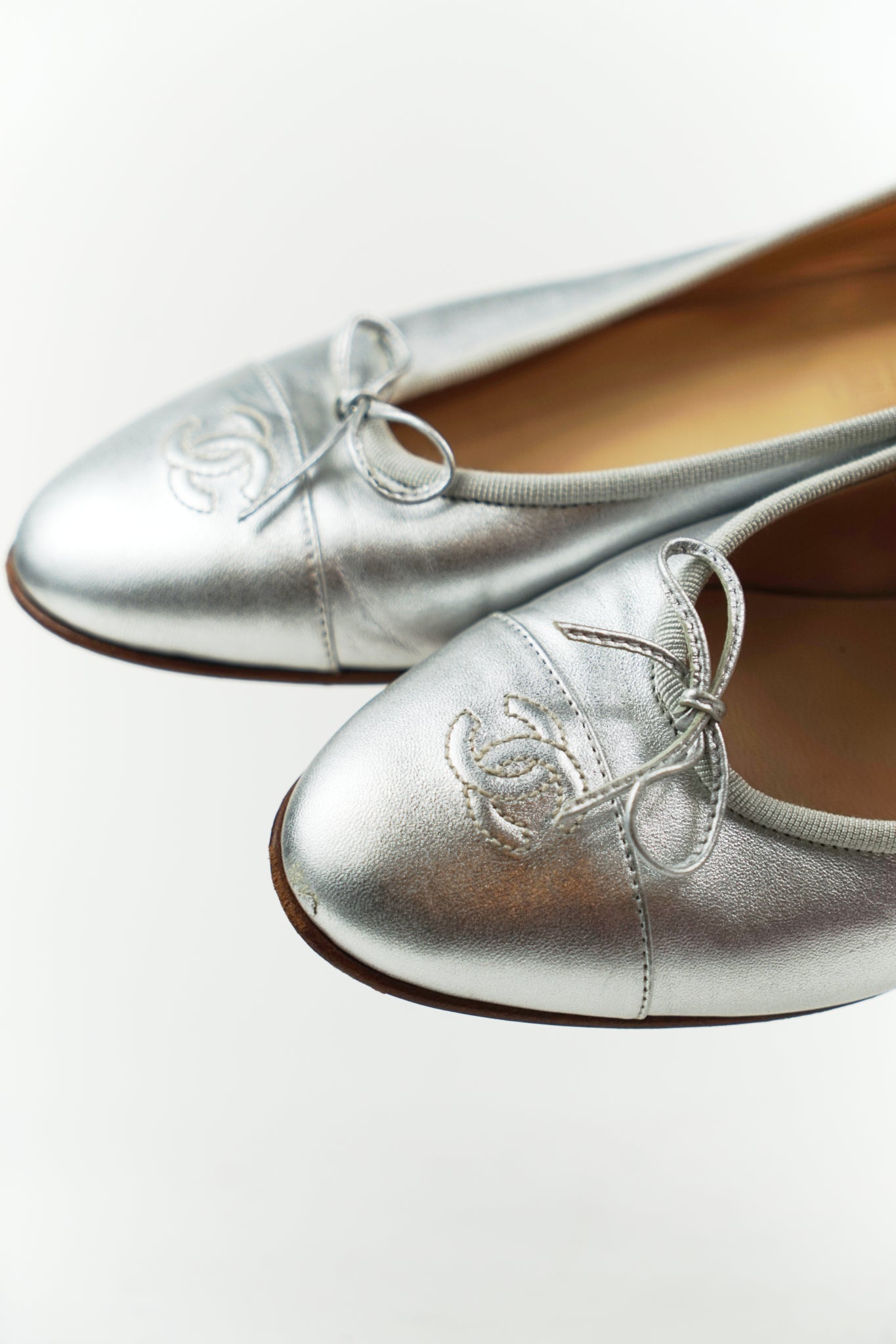 Chanel Silver Lambskin CC Cap Toe Flats, FR 39.5