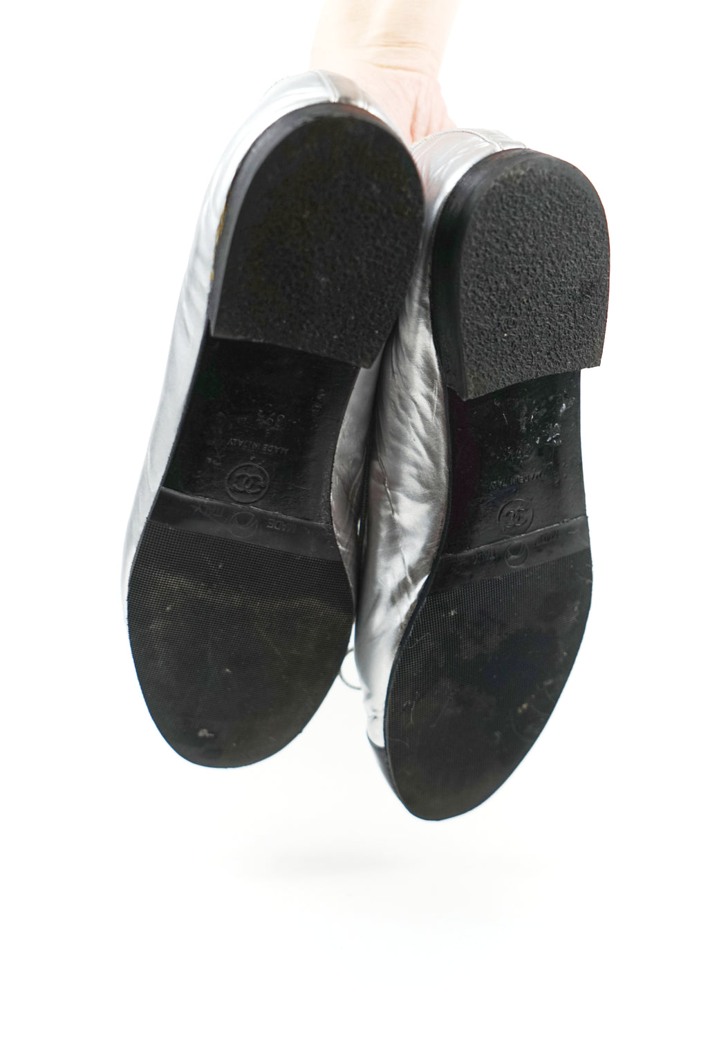 Chanel Silver and Black Leather Cap Toe Flats, FR 39.5