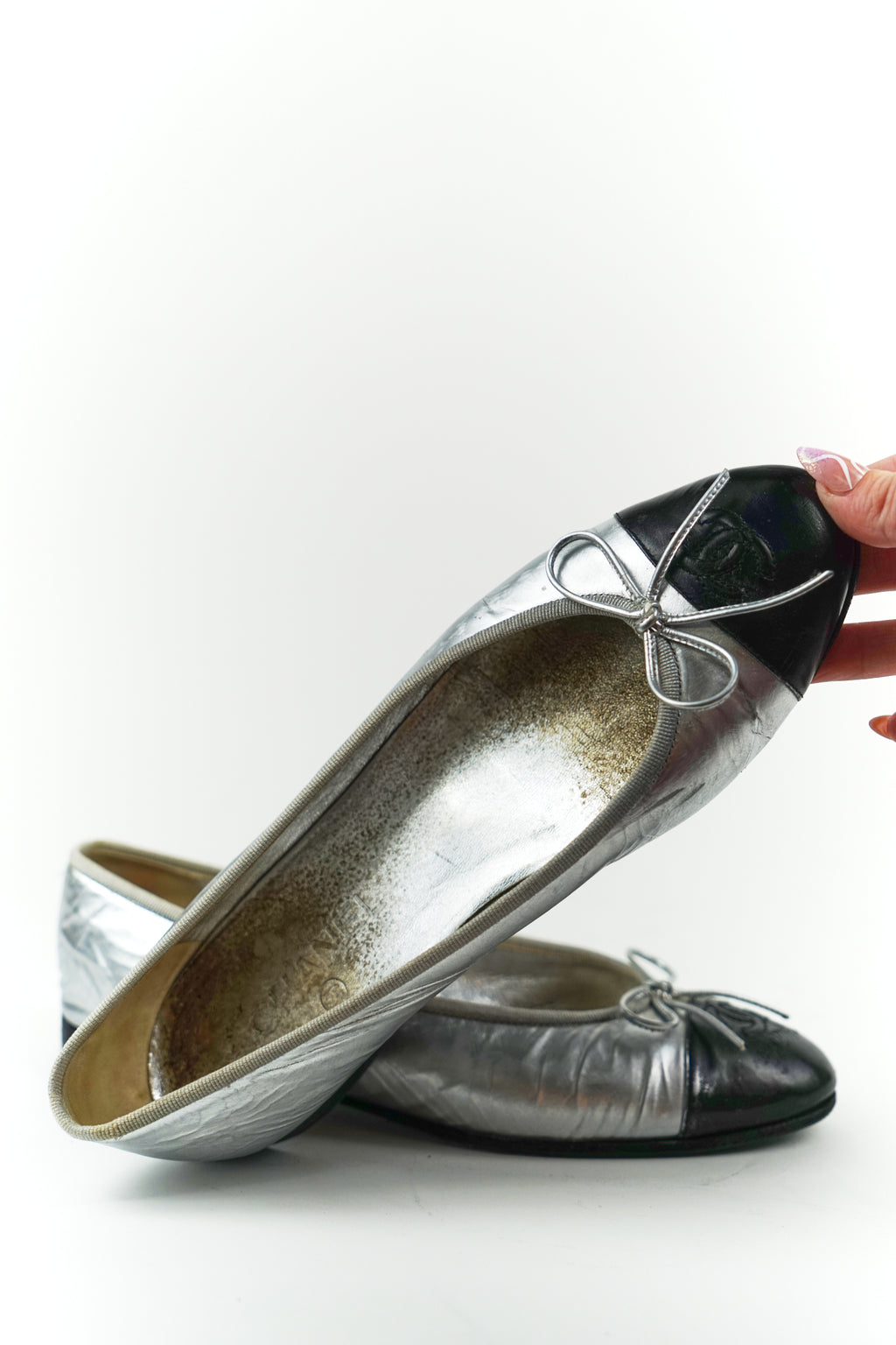 Chanel Silver and Black Leather Cap Toe Flats, FR 39.5