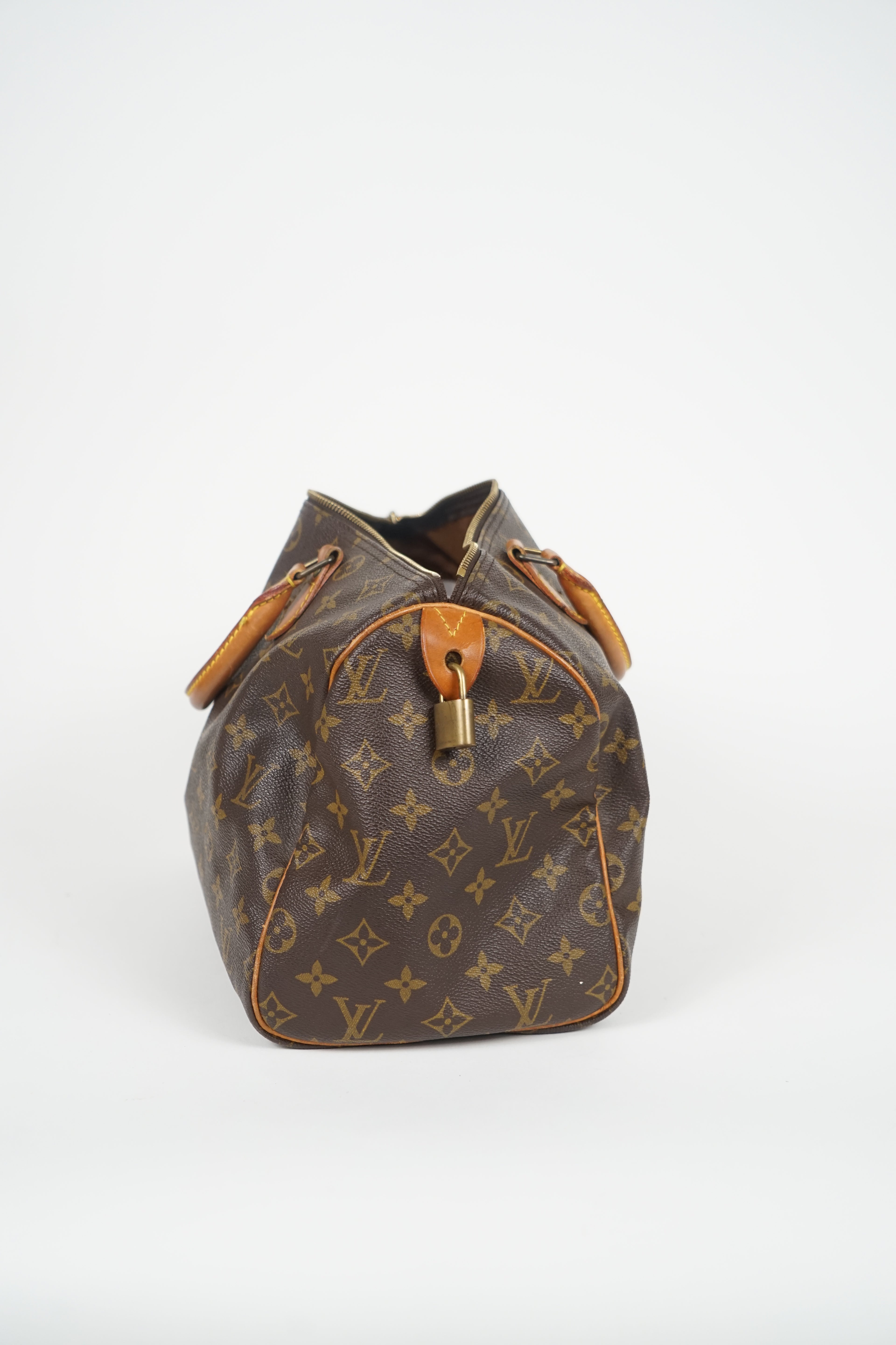 Vintage Louis Vuitton Classic Monogram Speedy Bag 30