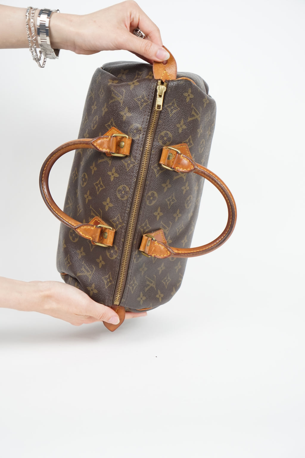 Vintage Louis Vuitton Classic Monogram Speedy Bag 30