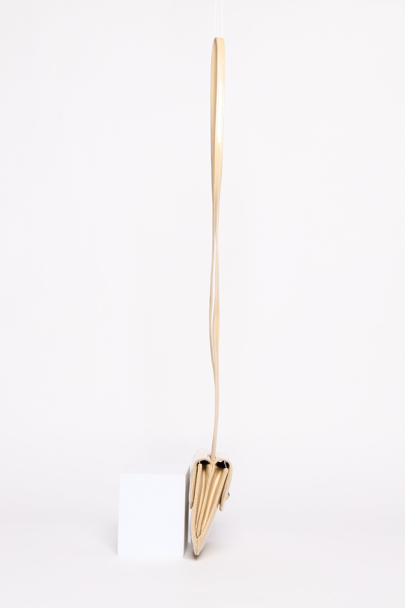 Gucci Beige Patent Thin Horsebit Crossbody Bag