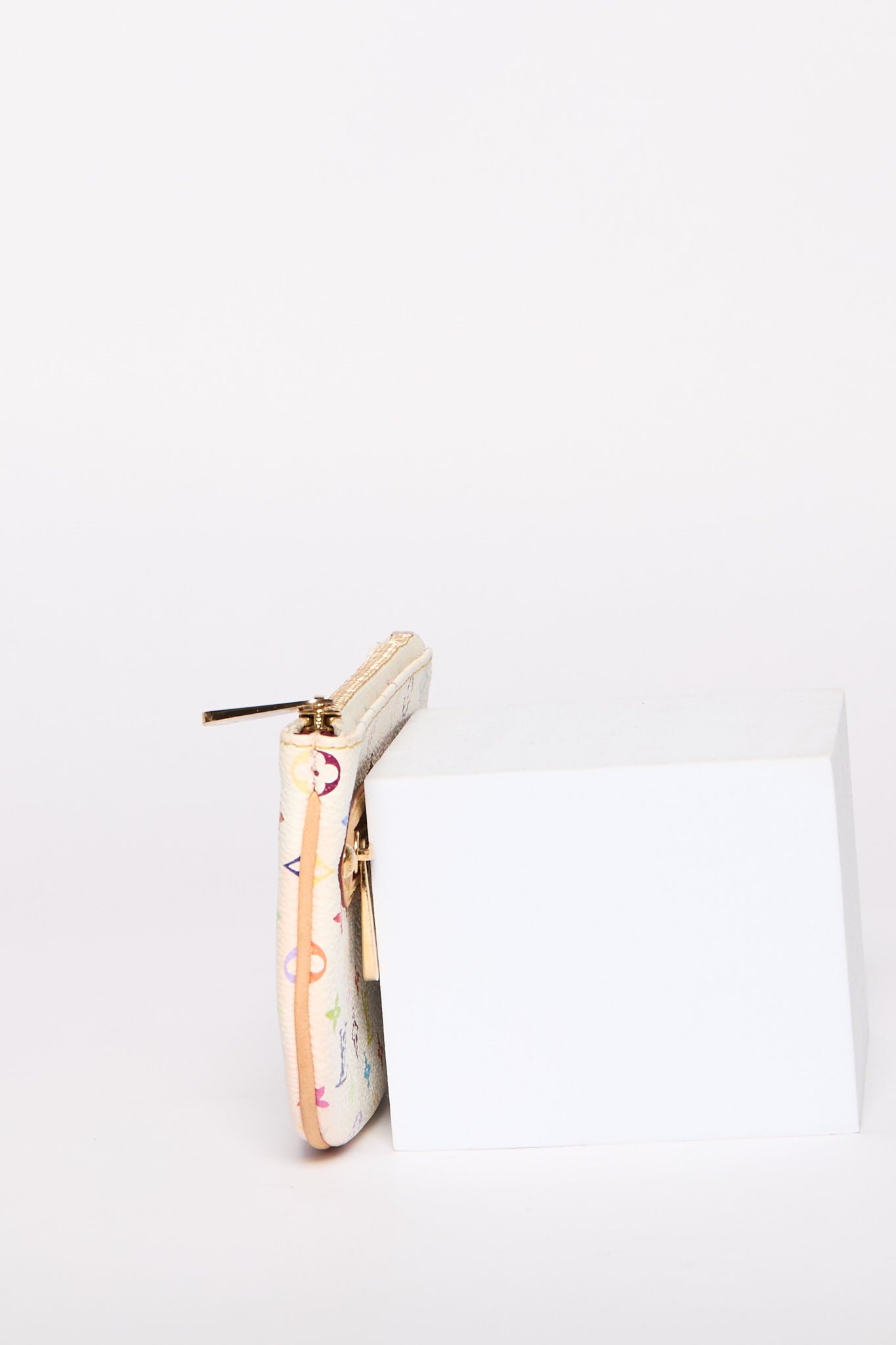 Louis Vuitton White Murakami Monogram Multicolor Keychain Pochette