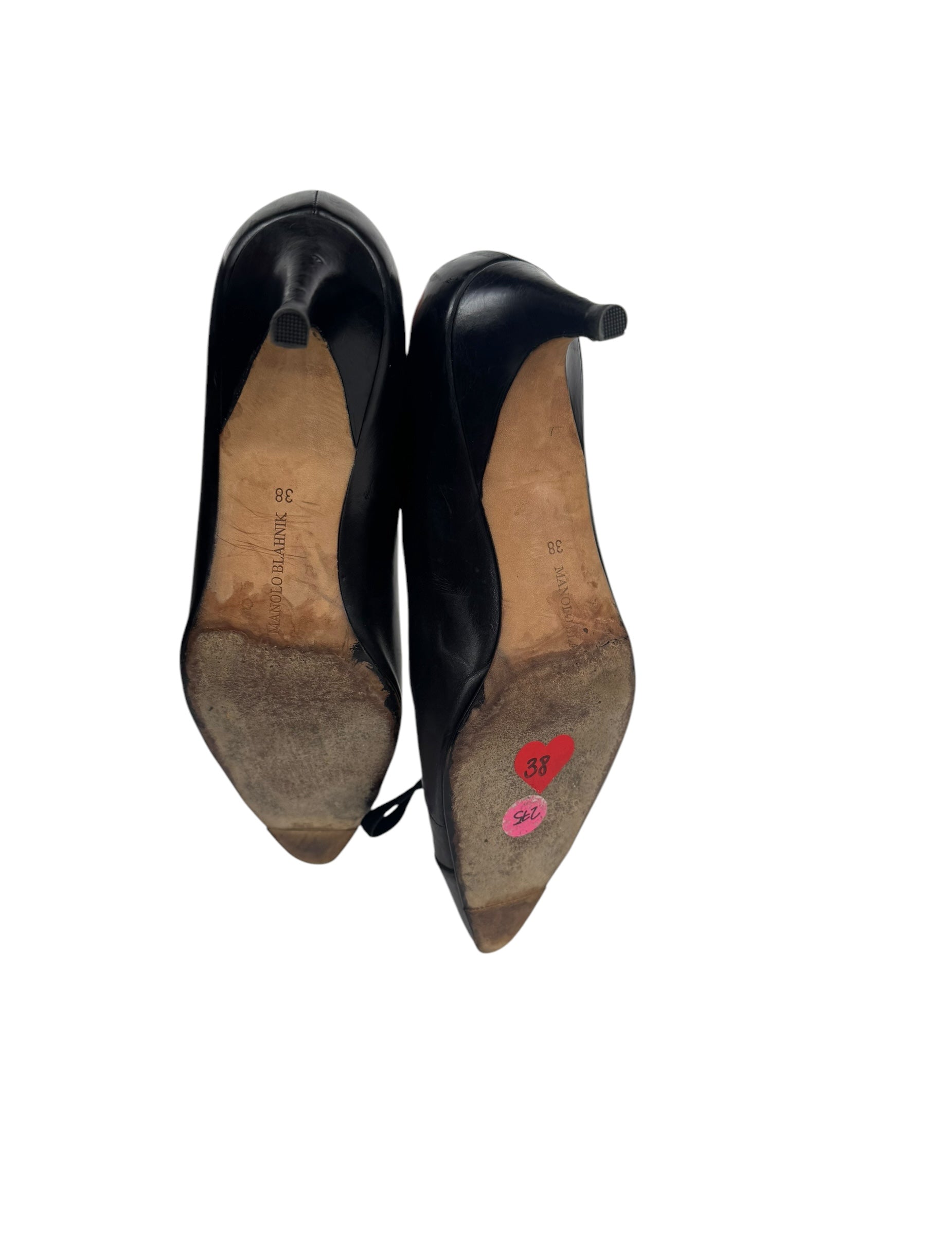 Manolo Blahnik Bow Pumps (EU 38)