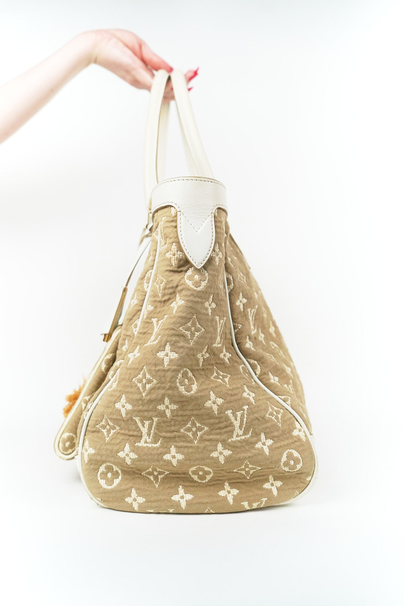 Louis Vuitton Sabbia Cabas Tote Bag