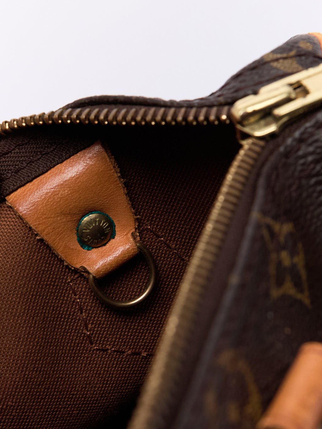 Louis Vuitton Speedy 25 Brown Monogram Handbag