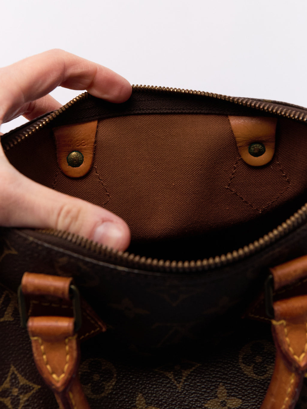 Louis Vuitton Speedy 25 Brown Monogram Handbag
