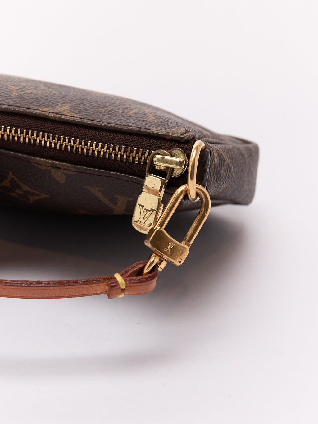 90's Louis Vuitton Pochette Accessoires Brown Monogram Pouch