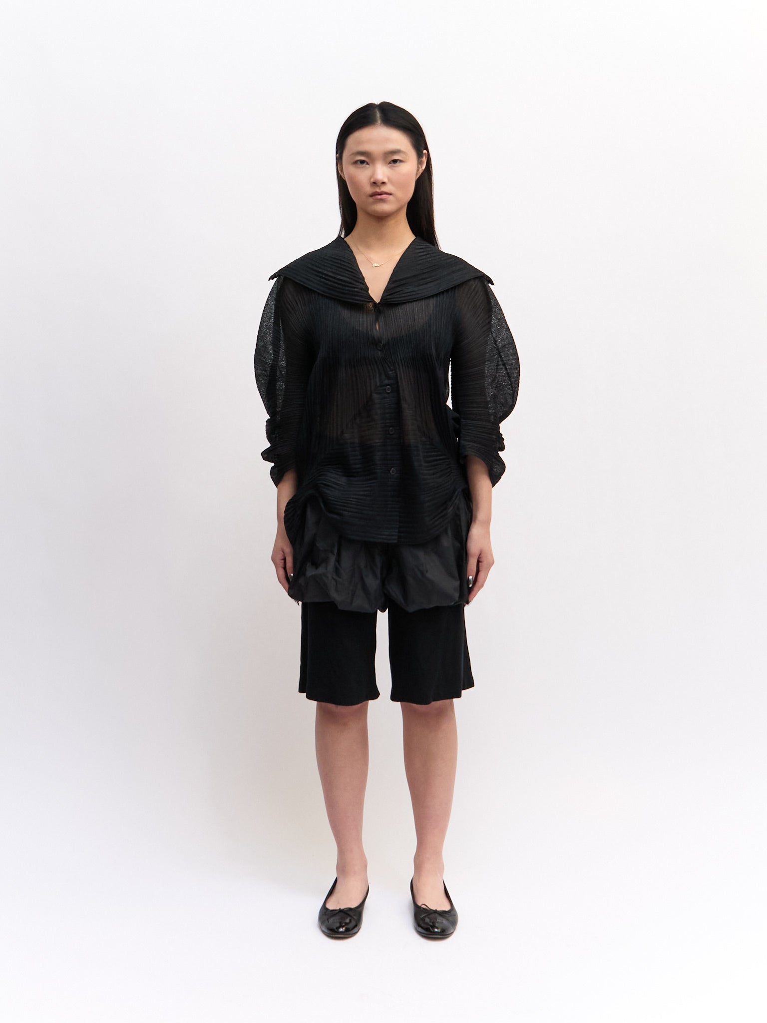 Iseey Miyake Black Wool Bubble Docking Shorts