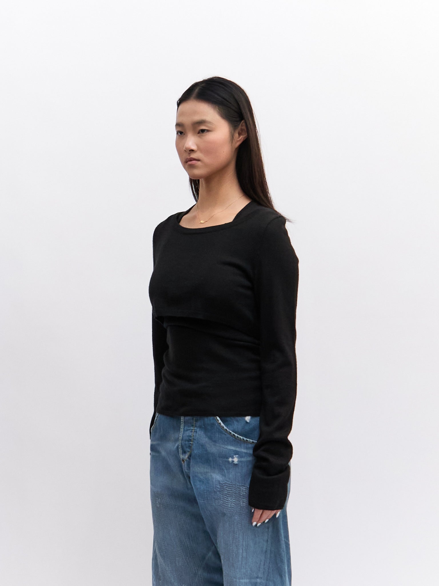 D&G Black VNeck Cropped Sweater Set
