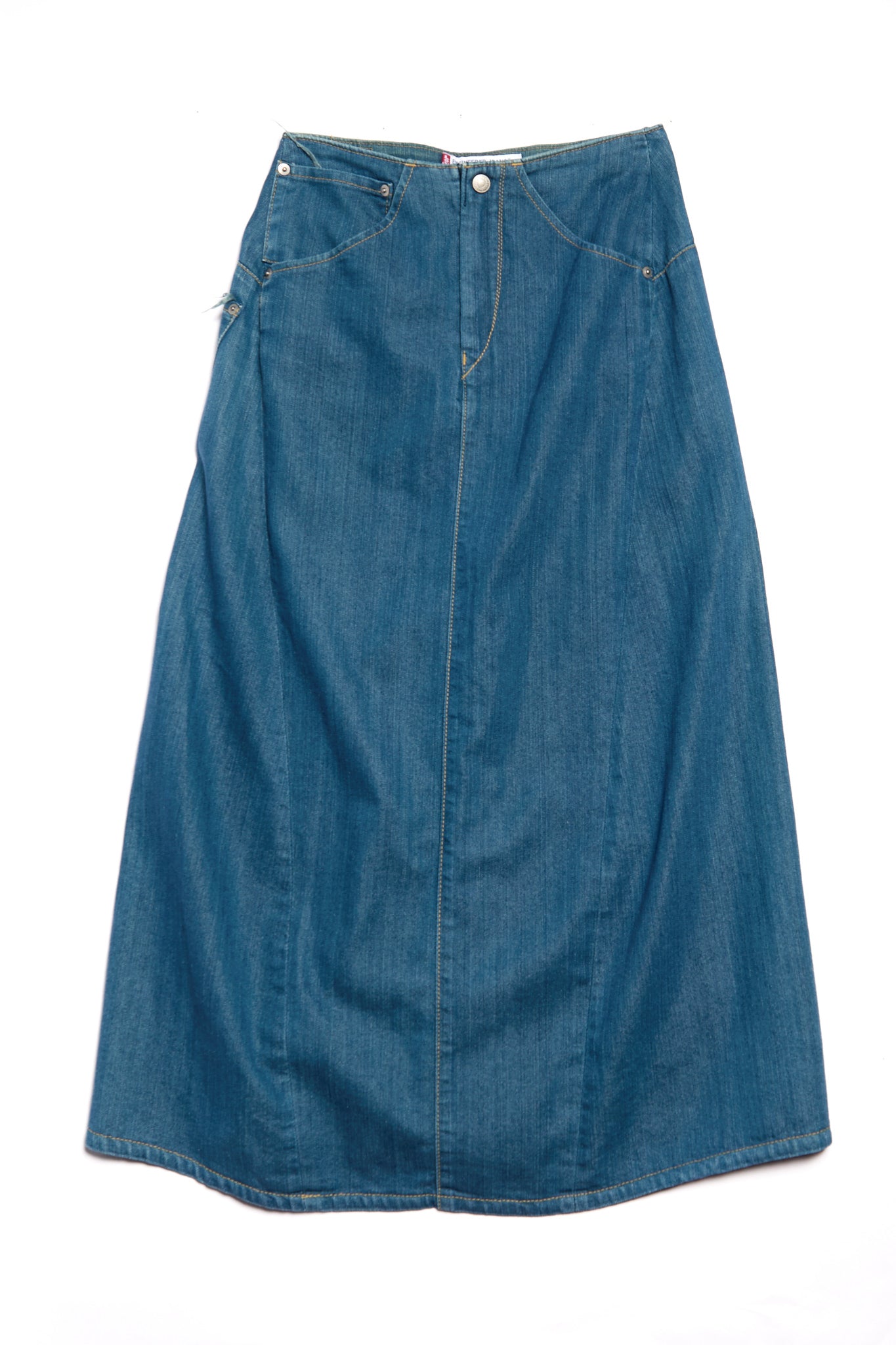 Vintage Levi’s Engineered Buckle Back Skirt W26
