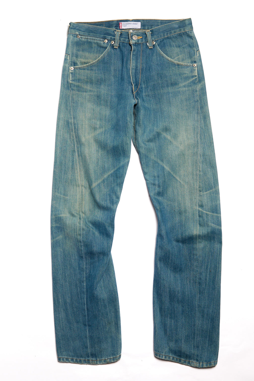 Vintage Levi’s Engineered 3D Distressed Jeans W32x31
