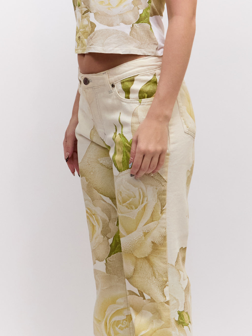 Roberto Cavalli White Rose Print Pants Only [SET]